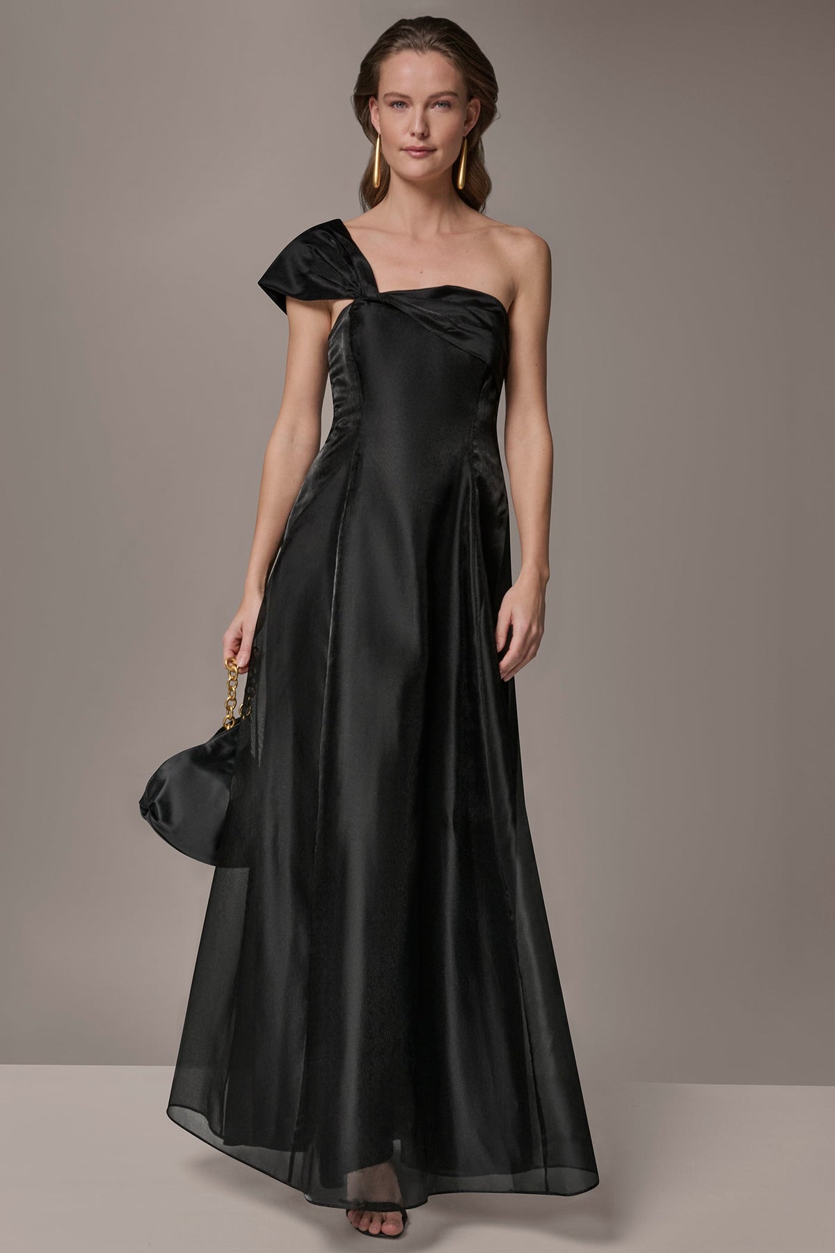 Donna Karan ORGANZA TWIST ONE-SHOULDER BALL GOWN