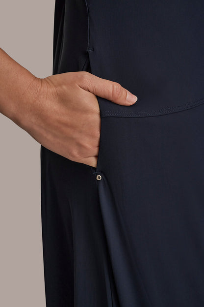 Donna Karan THE MODERN TRAVEL ELBOW SLEEVE MIDI POLO DRESS