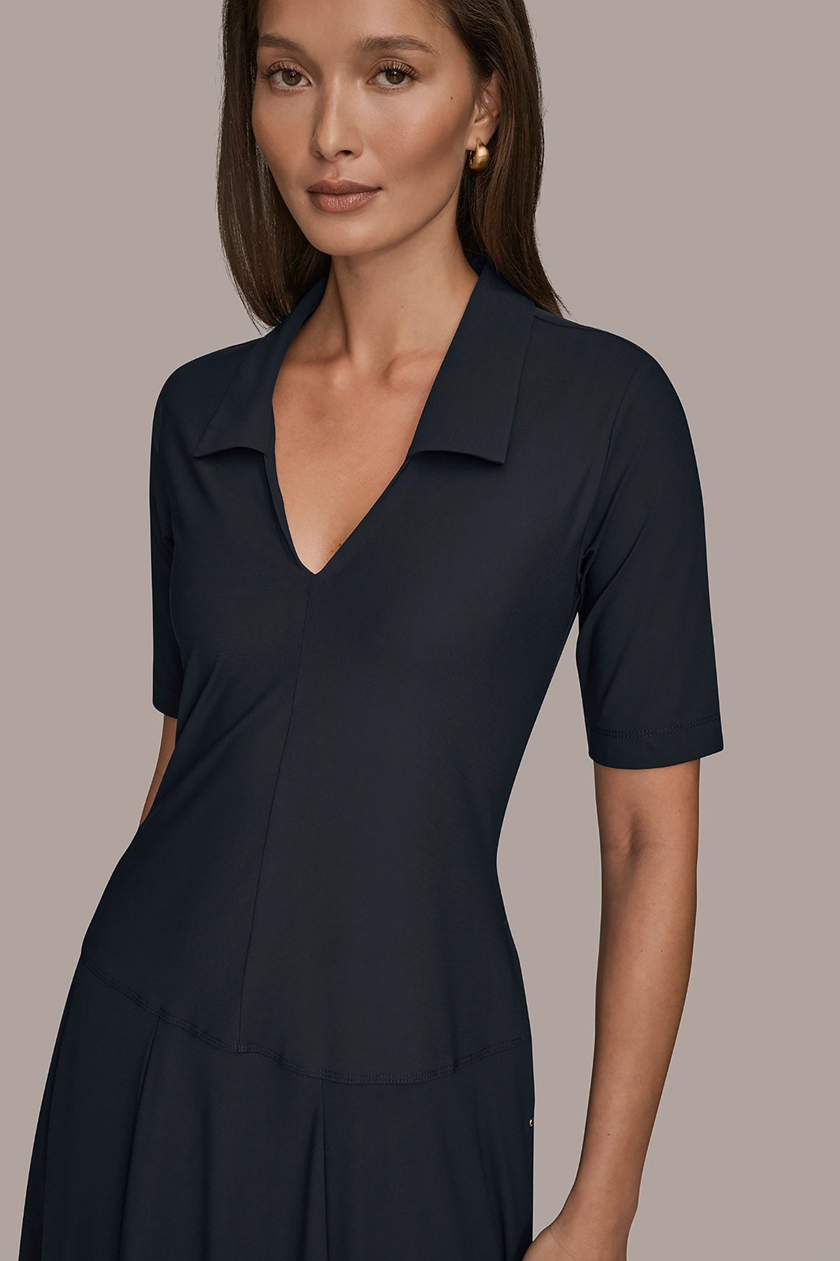 Donna Karan THE MODERN TRAVEL ELBOW SLEEVE MIDI POLO DRESS
