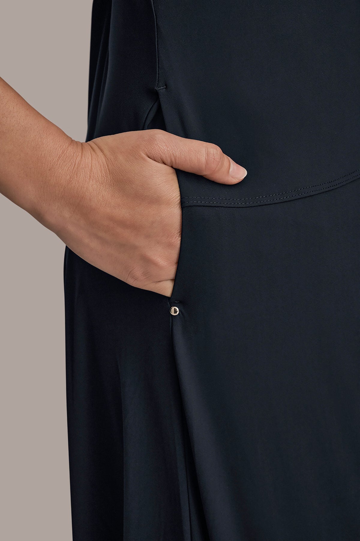 Donna Karan THE MODERN TRAVEL ELBOW SLEEVE MIDI POLO DRESS