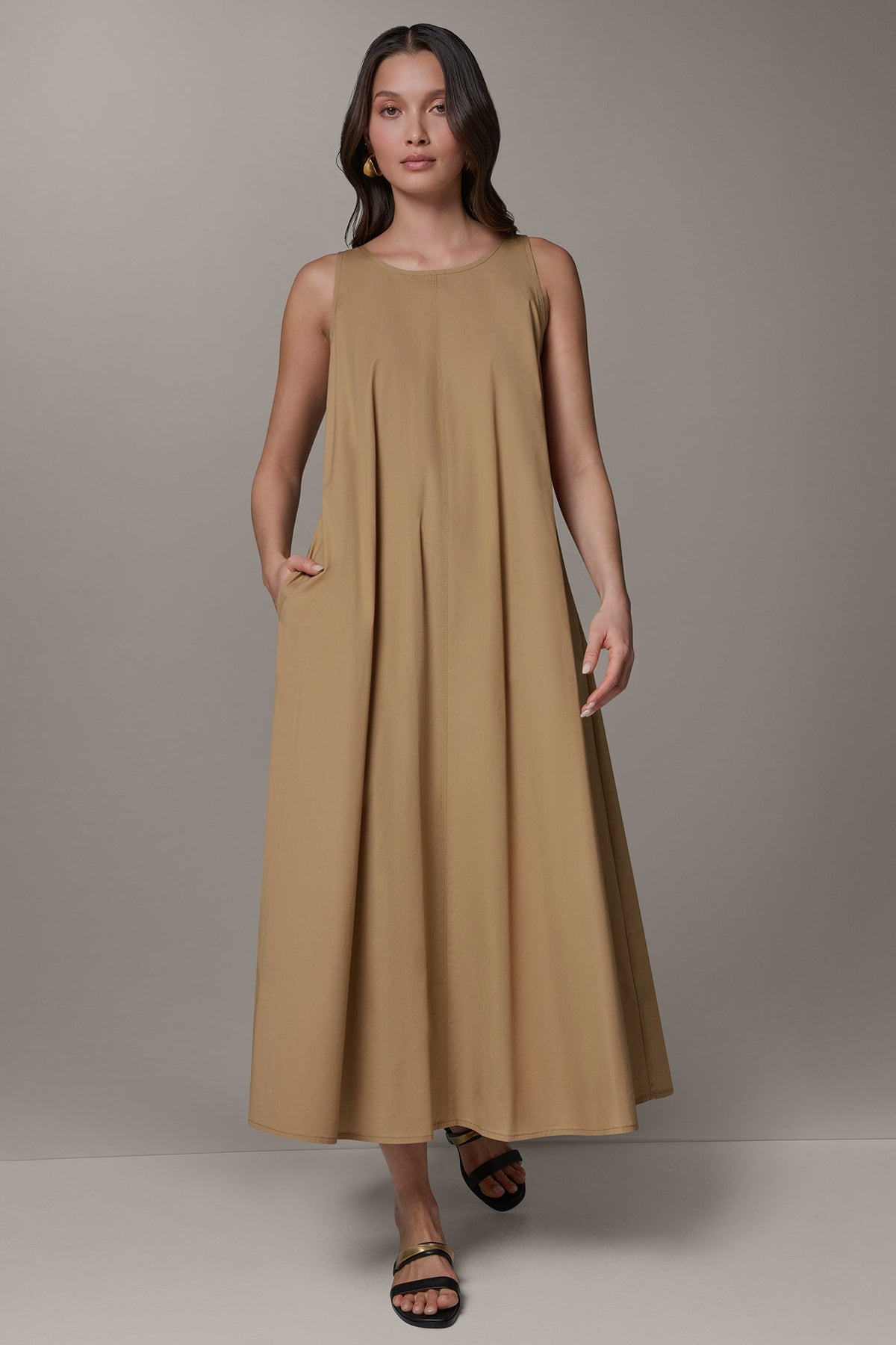 Donna Karan SLEEVELESS MAXI TRAPEZE DRESS
