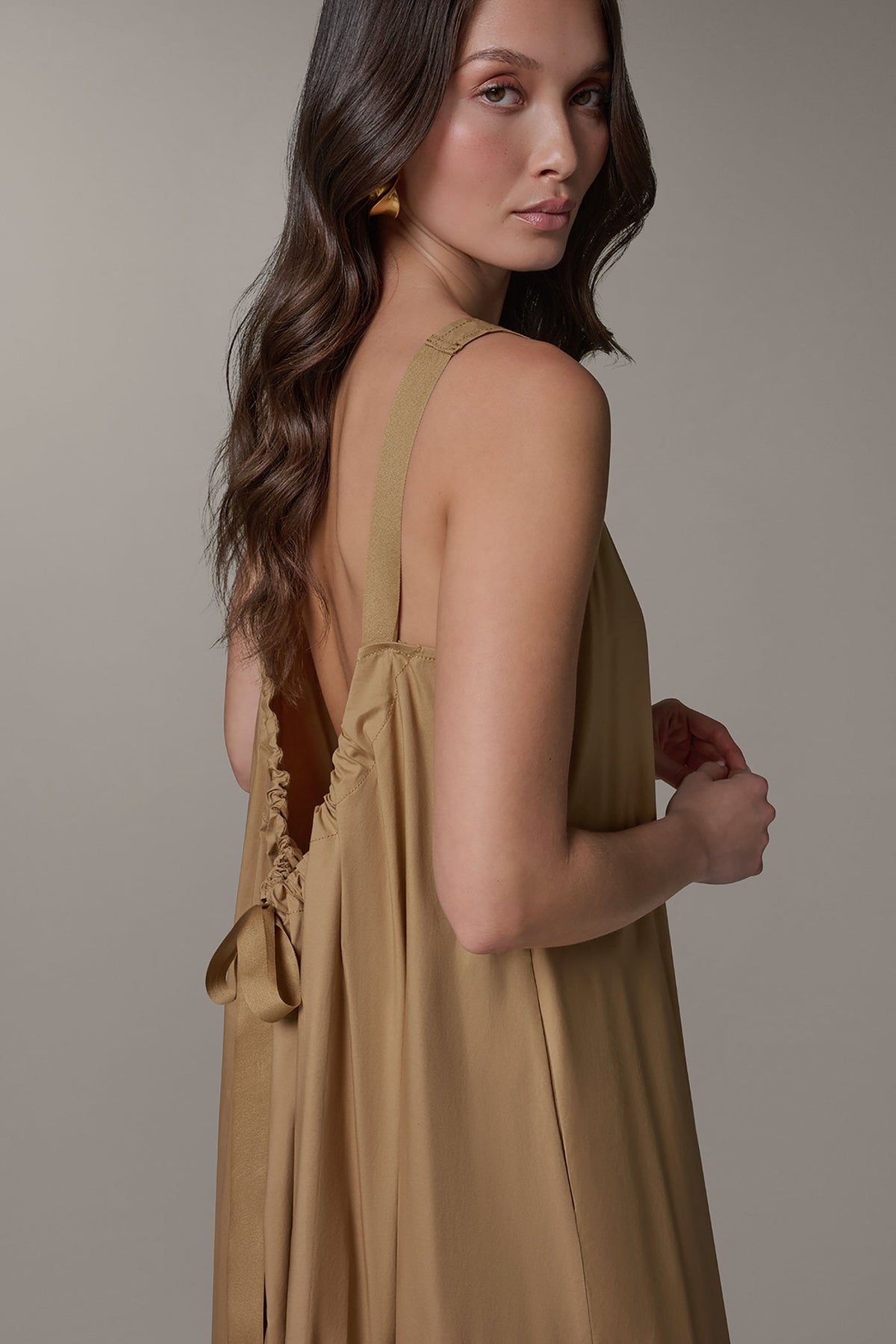 Donna Karan SLEEVELESS MAXI TRAPEZE DRESS