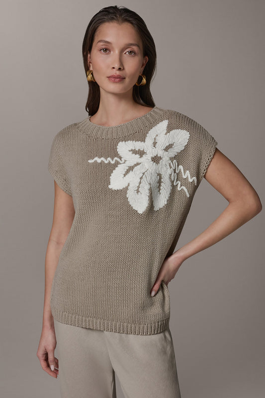Donna Karan SLEEVELESS FLORAL SWEATER