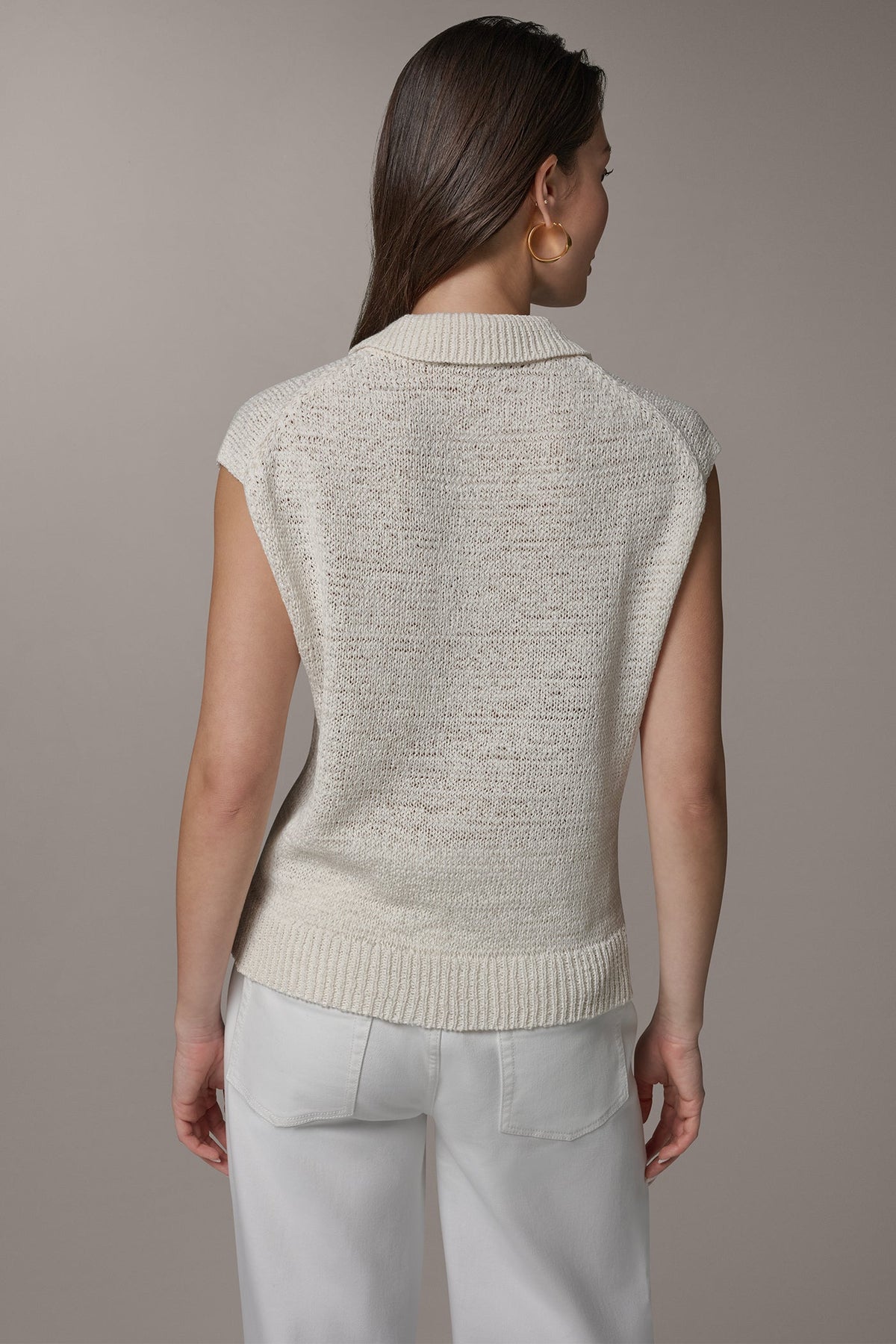 Donna Karan SLEEVELESS POLO SWEATER