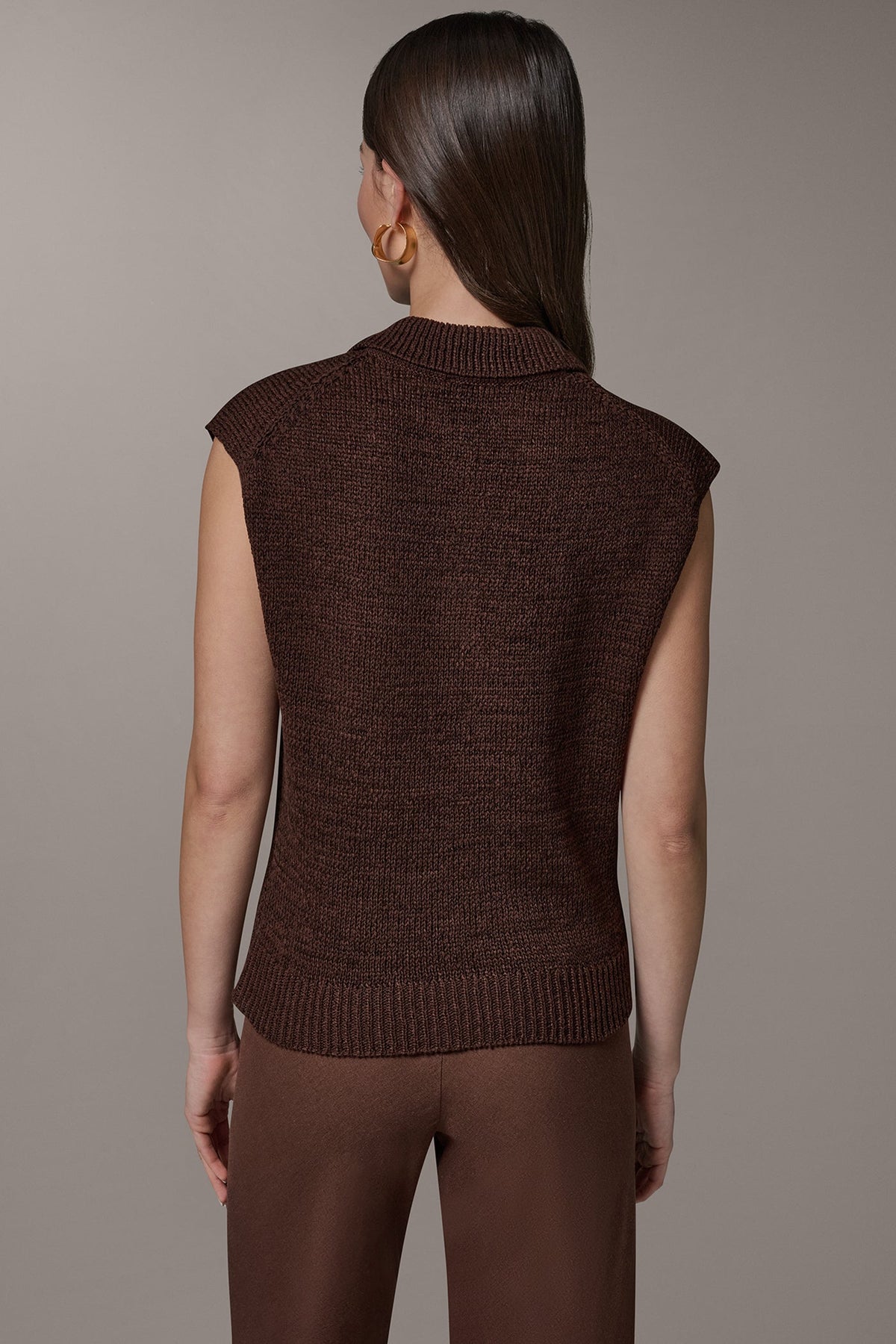Donna Karan SLEEVELESS POLO SWEATER