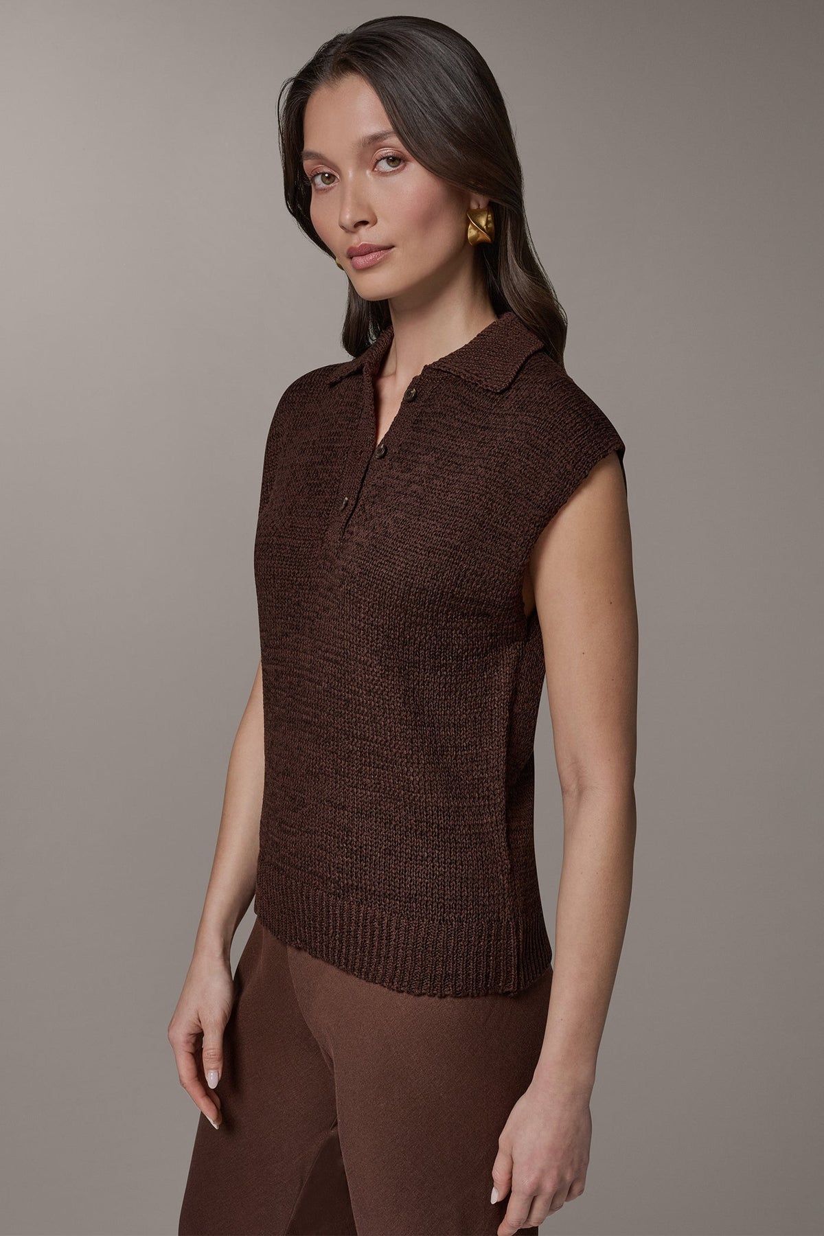 Donna Karan SLEEVELESS POLO SWEATER