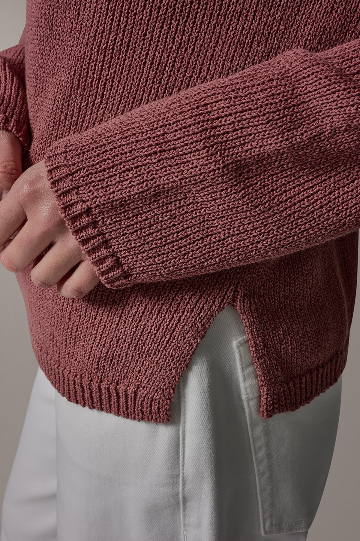 Donna Karan LONG SLEEVE SWEATER