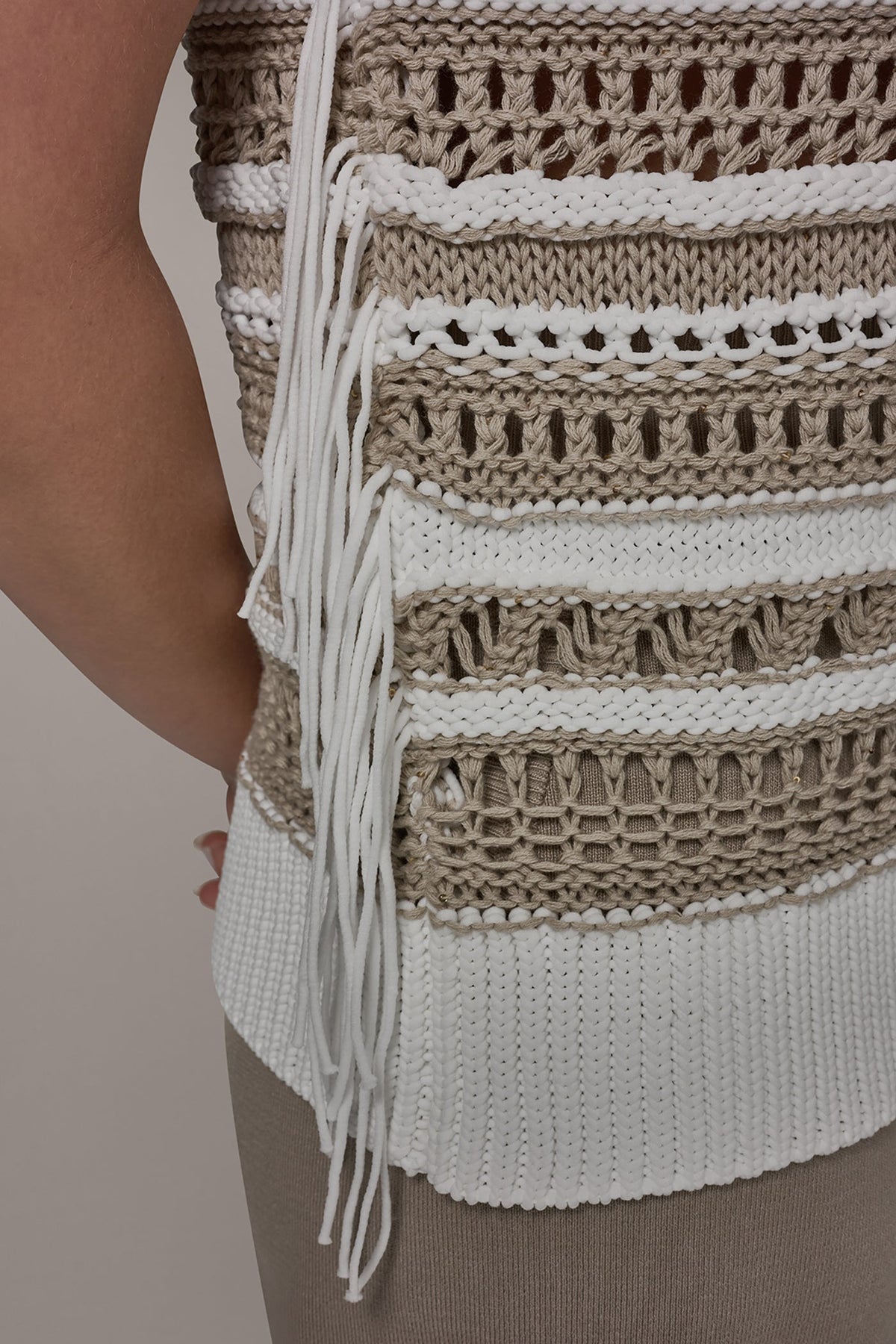 Donna Karan SLEEVELESS STRIPE FRINGE SEQUIN SWEATER