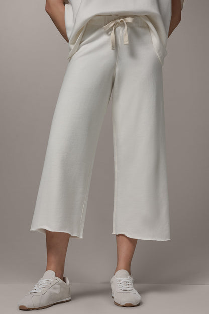 Donna Karan MID-RISE STRAIGHT-LEG CAPRI PANT