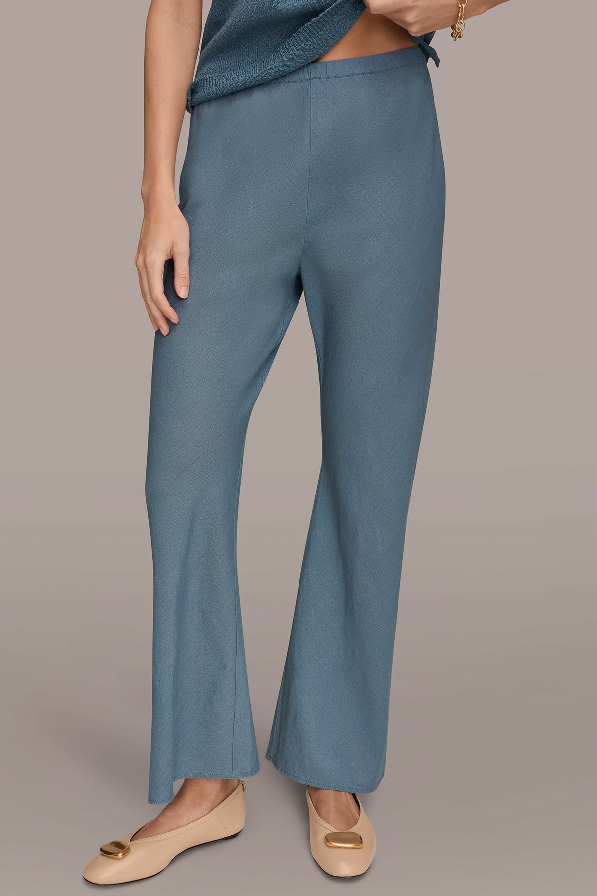 Donna Karan MID-RISE RELAXED ANKLE PANT