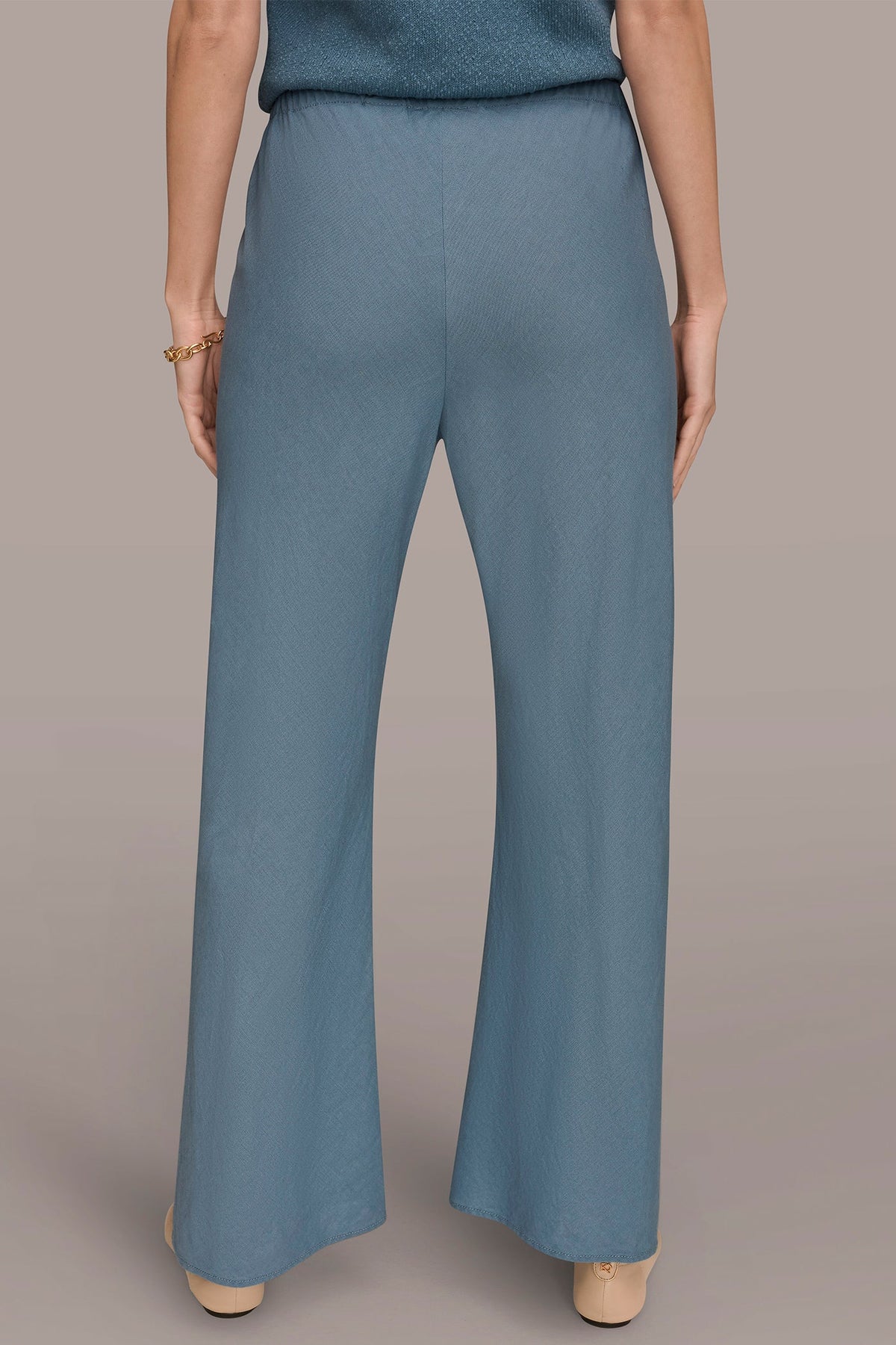 Donna Karan MID-RISE RELAXED ANKLE PANT