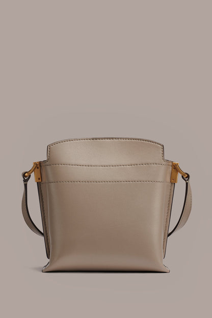 Donna Karan BRIDGEHAMPTON LEATHER CROSSBODY BAG