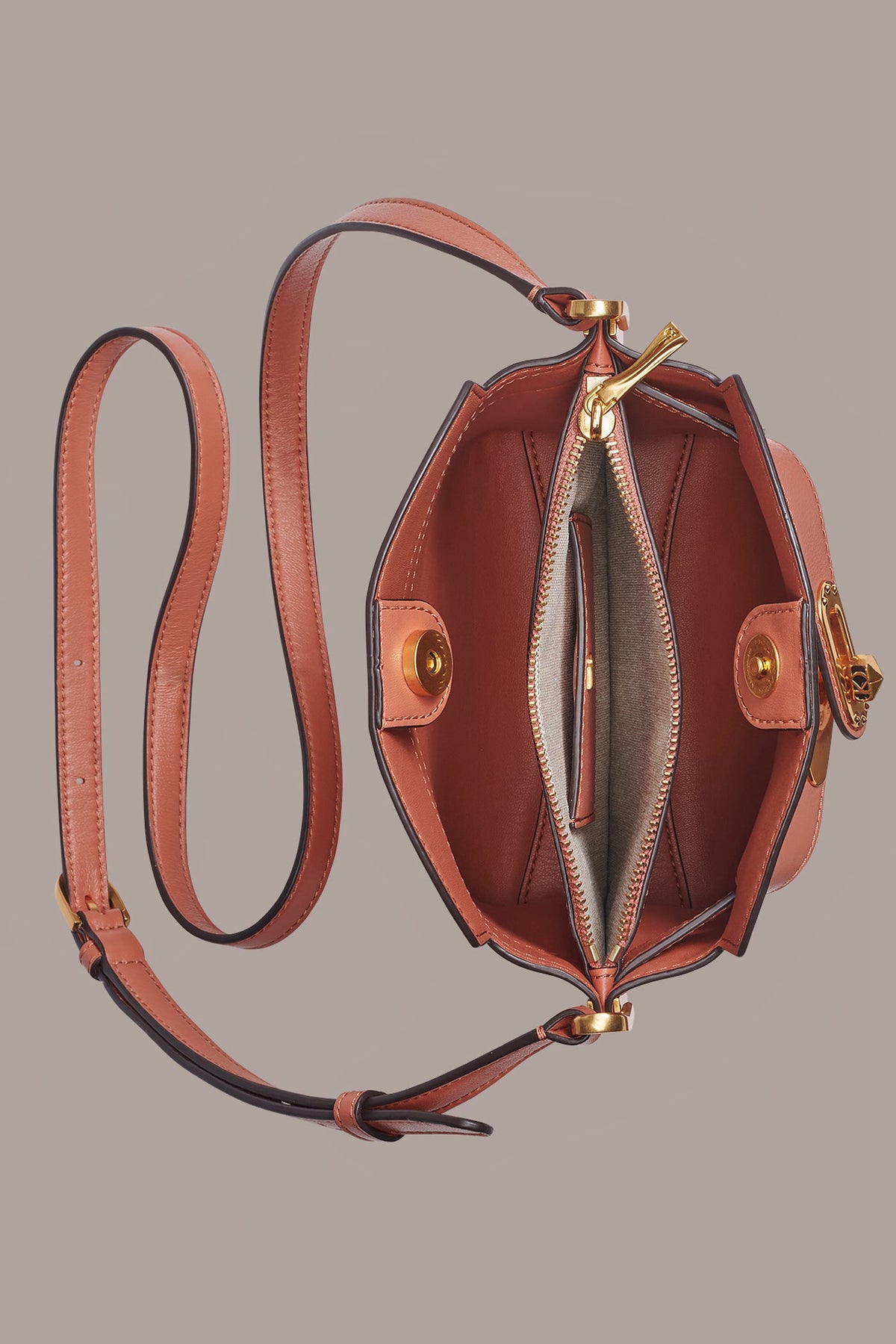Donna Karan BRIDGEHAMPTON LEATHER CROSSBODY BAG