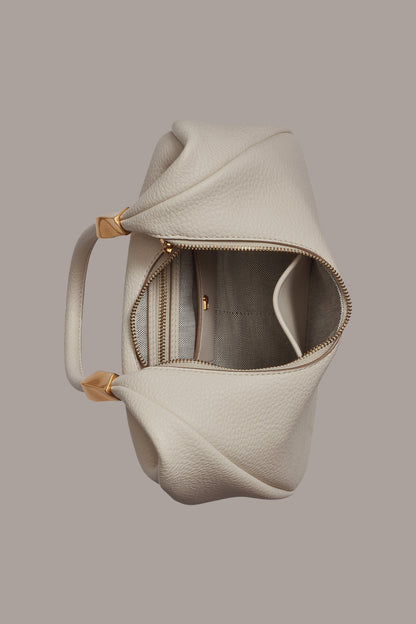 Donna Karan QUOGUE LEATHER SHOULDER BAG