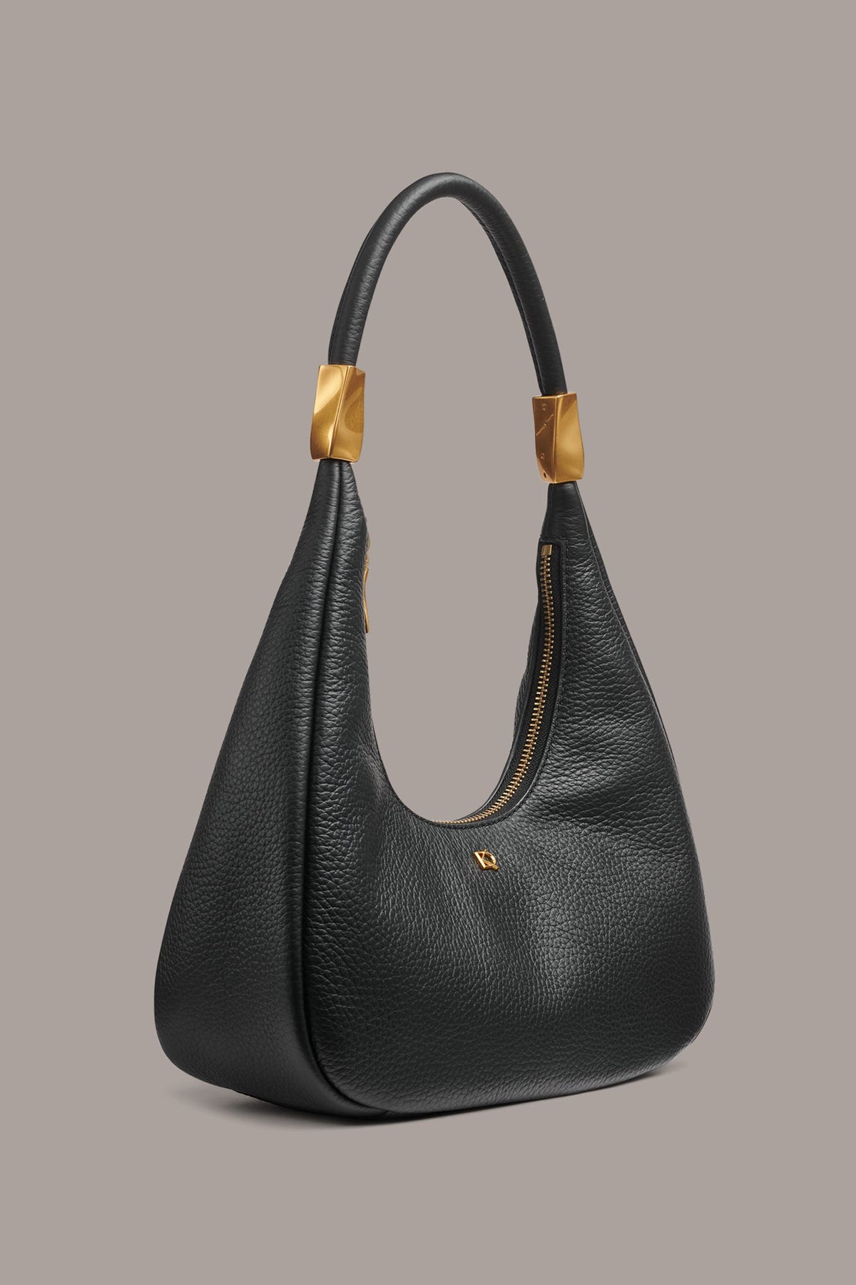 Donna Karan QUOGUE LEATHER SHOULDER BAG
