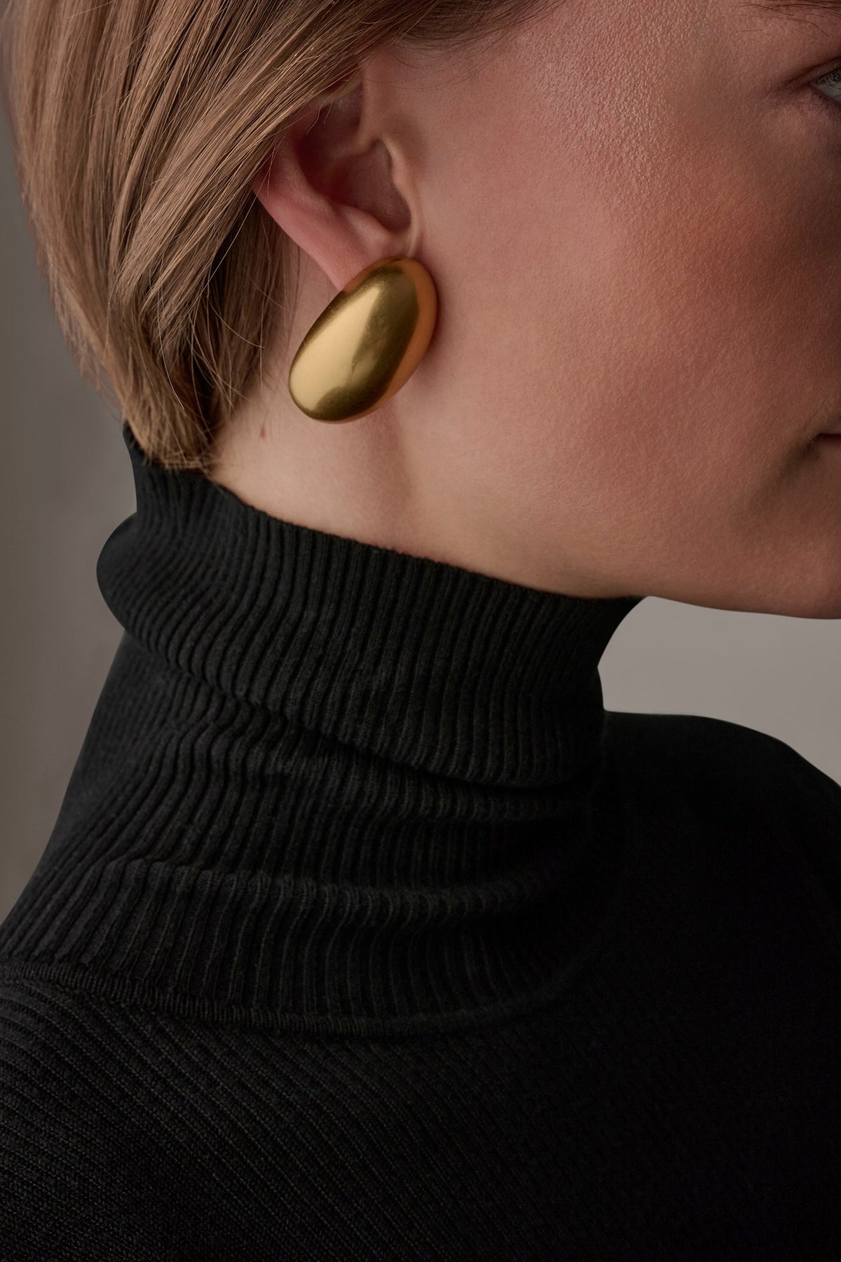 Donna Karan PEBBLE STUD EARRINGS