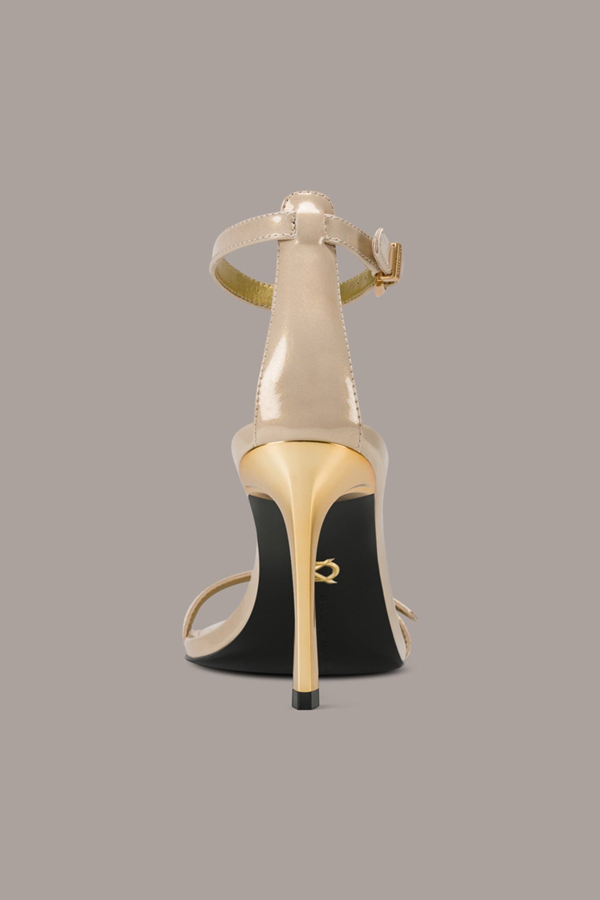 Donna Karan PRYCE PATENT ANKLE STRAP SANDAL