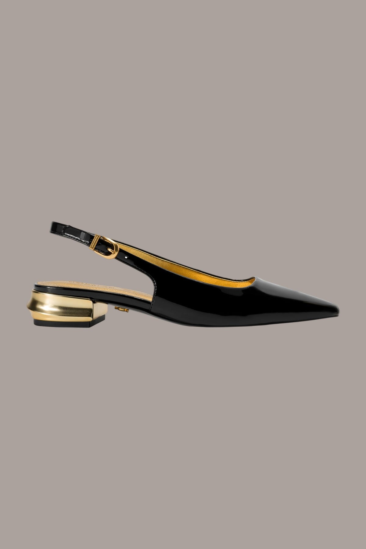 Donna Karan SAVITA POINTED SLINGBACK FLAT