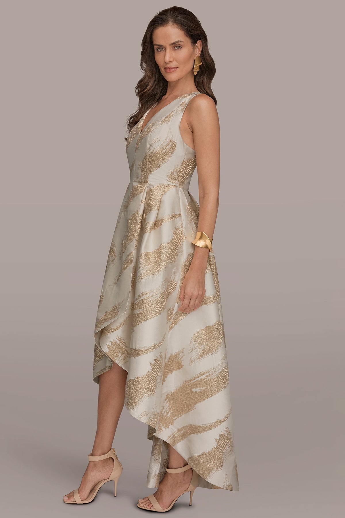 Donna Karan BRUSHSTROKE JACQUARD HIGH-LOW BALL GOWN