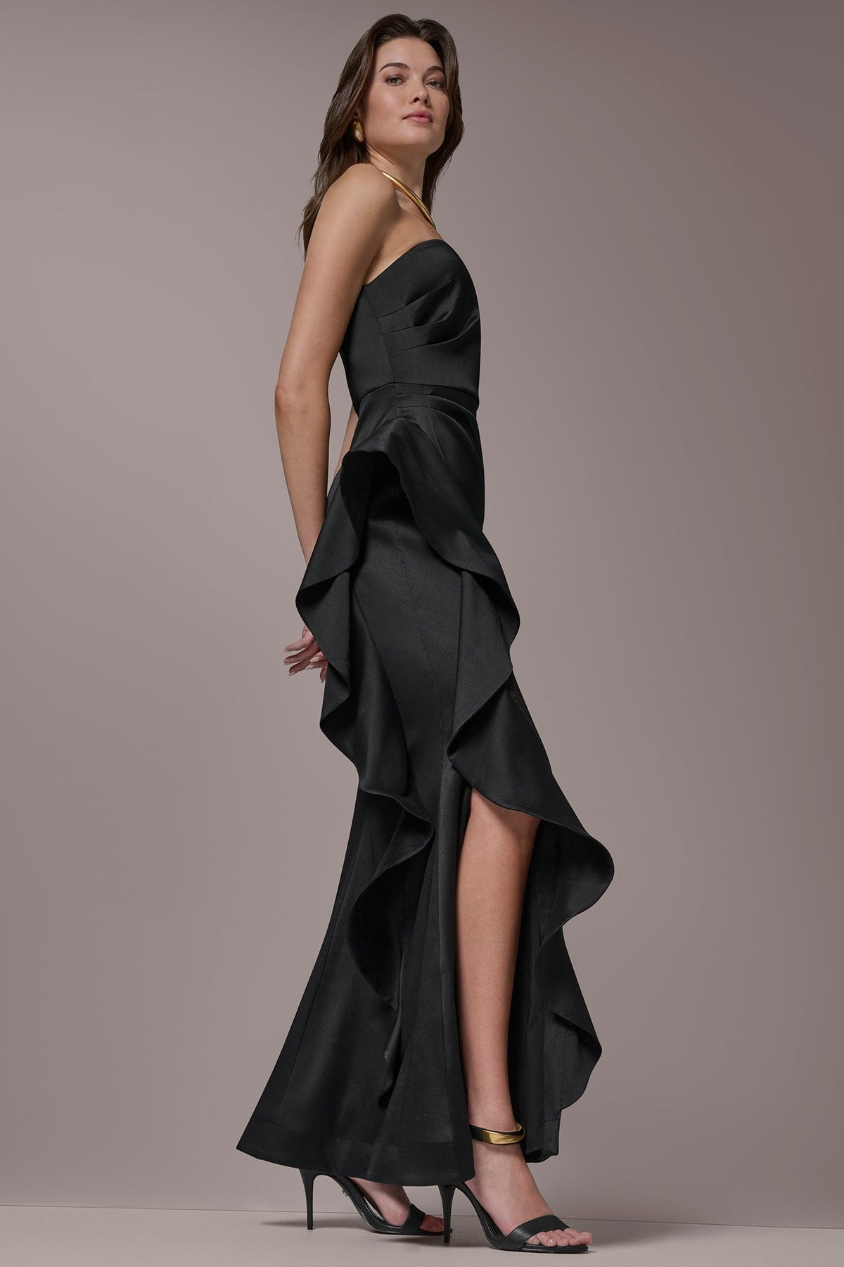 Donna Karan TAFFETA STRAPLESS RUFFLE GOWN