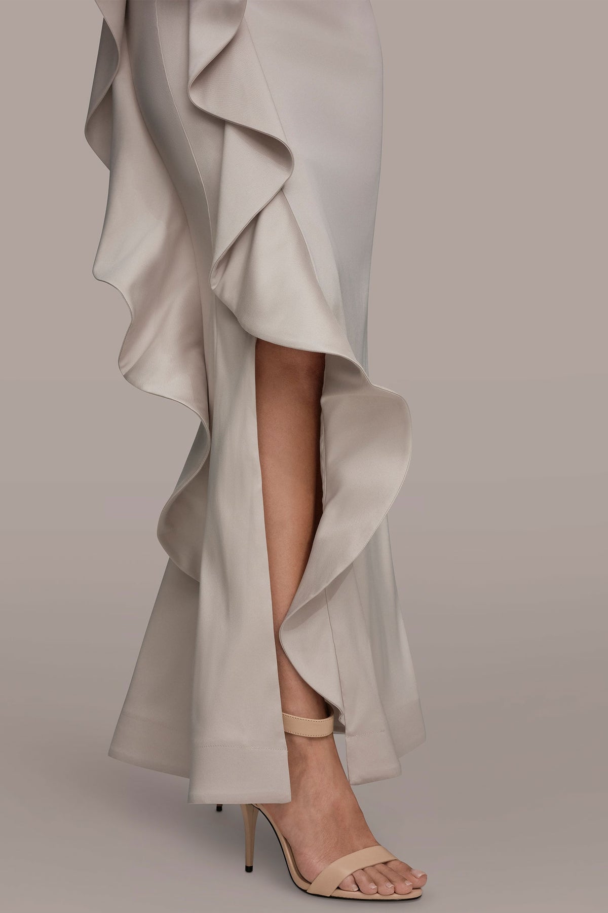 Donna Karan TAFFETA STRAPLESS RUFFLE GOWN