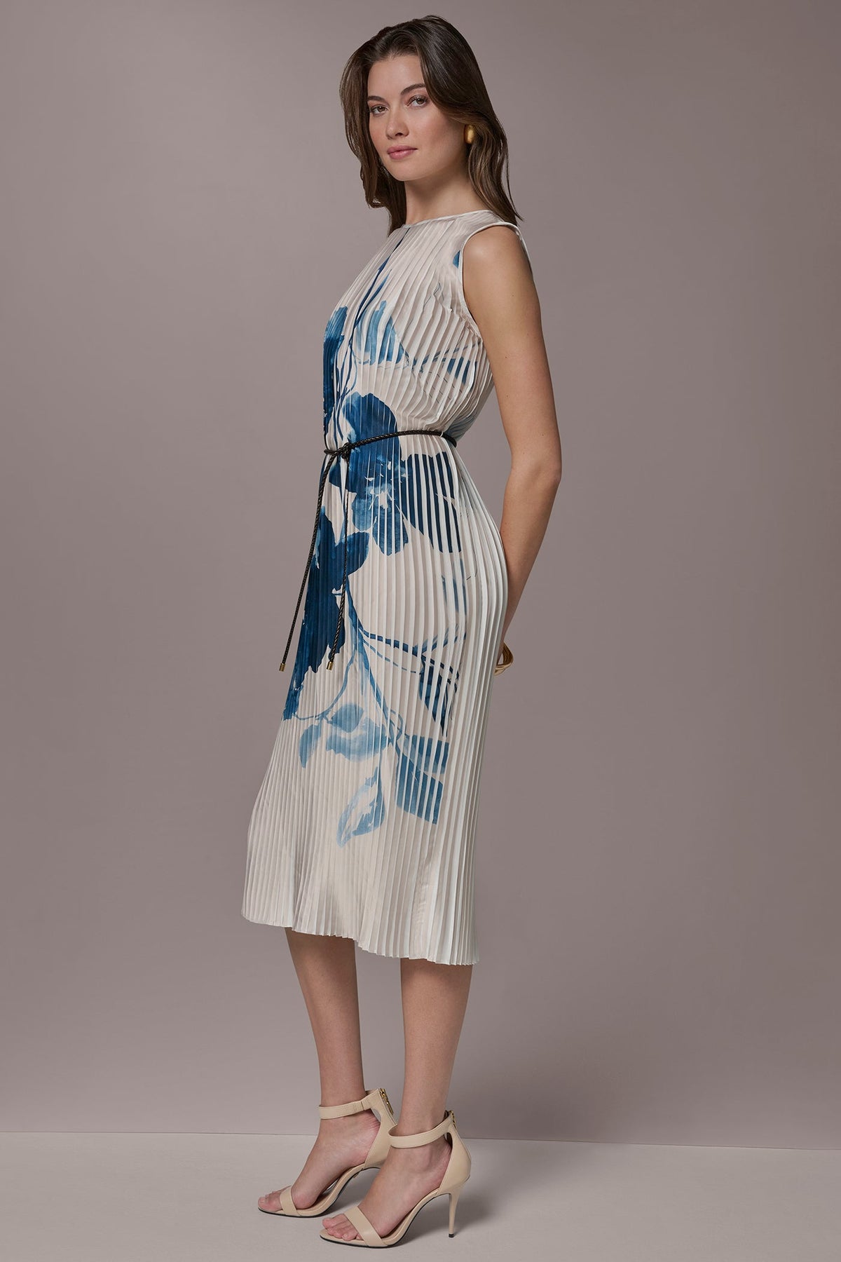 Donna Karan PRINTED PLEATED MIDI DRESS