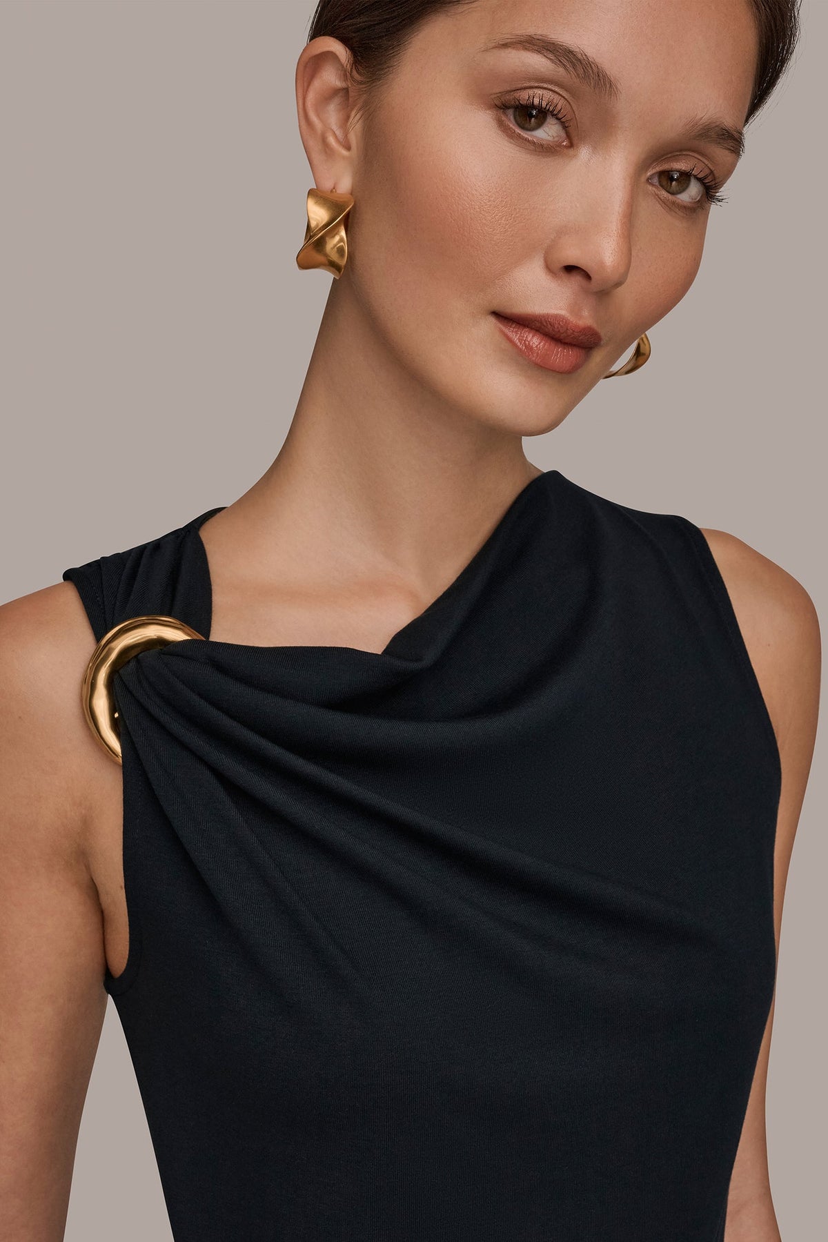 Donna Karan ASYMMETRIC BLOUSE