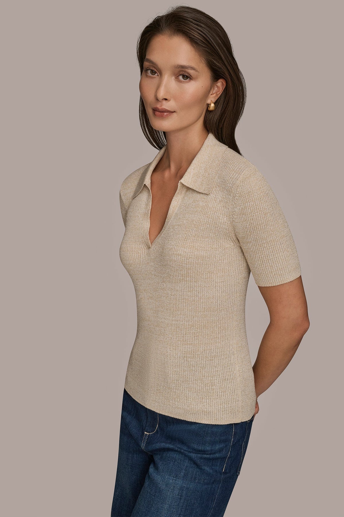 Donna Karan ELBOW-SLEEVE METALLIC RIBBED POLO SWEATER