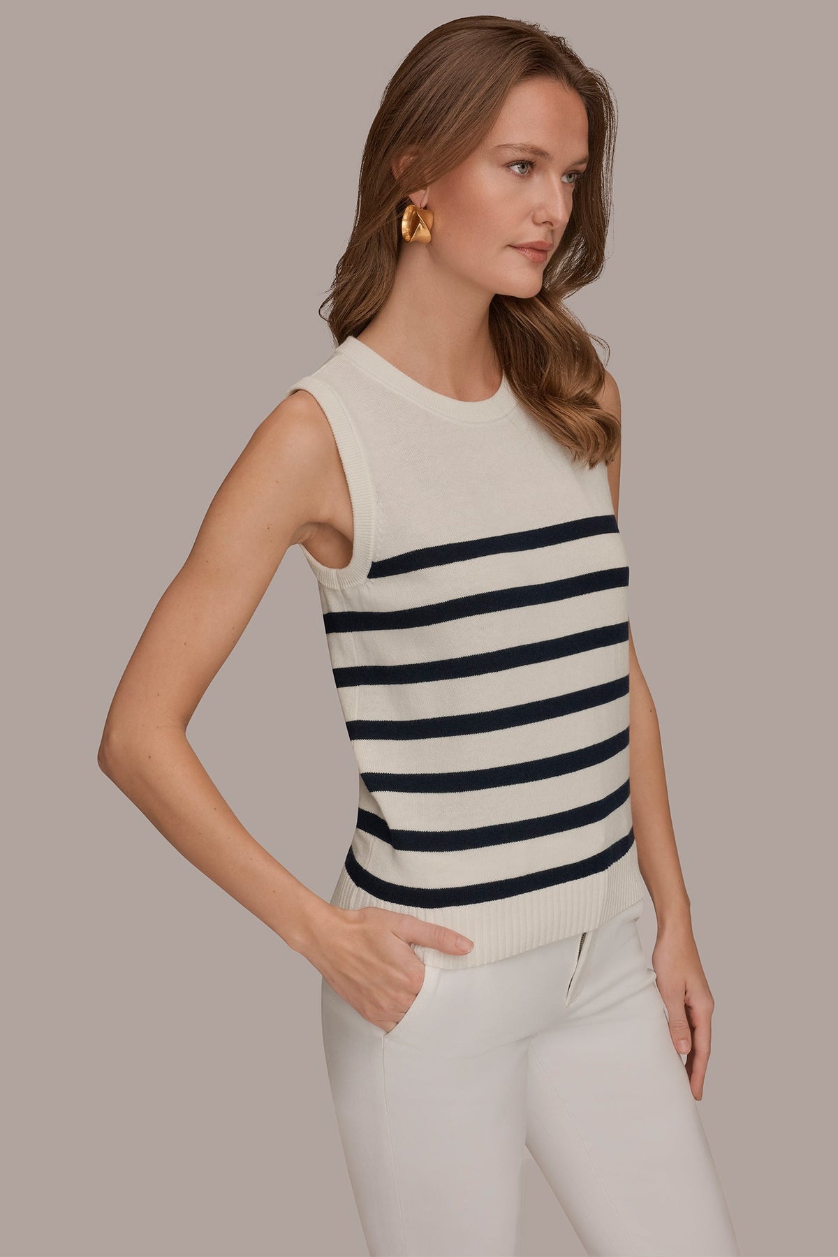 Donna Karan COTTON AND CASHMERE SLEEVELESS STRIPED SWEATER