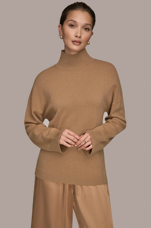 Donna Karan WOOL AND CASHMERE-BLEND MOCK-NECK SWEATER