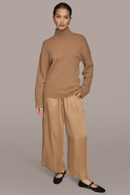 Donna Karan WOOL AND CASHMERE-BLEND MOCK-NECK SWEATER
