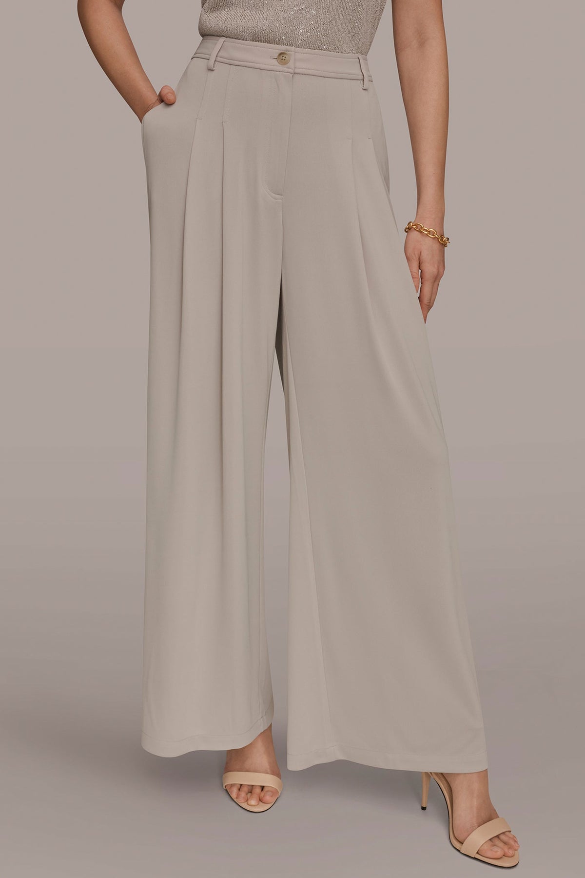 Donna Karan PLEATED KNIT PANT