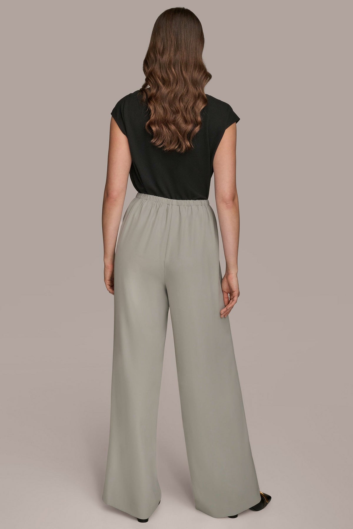 Donna Karan EXTRA HIGH-RISE PLEATED WIDE-LEG PANT