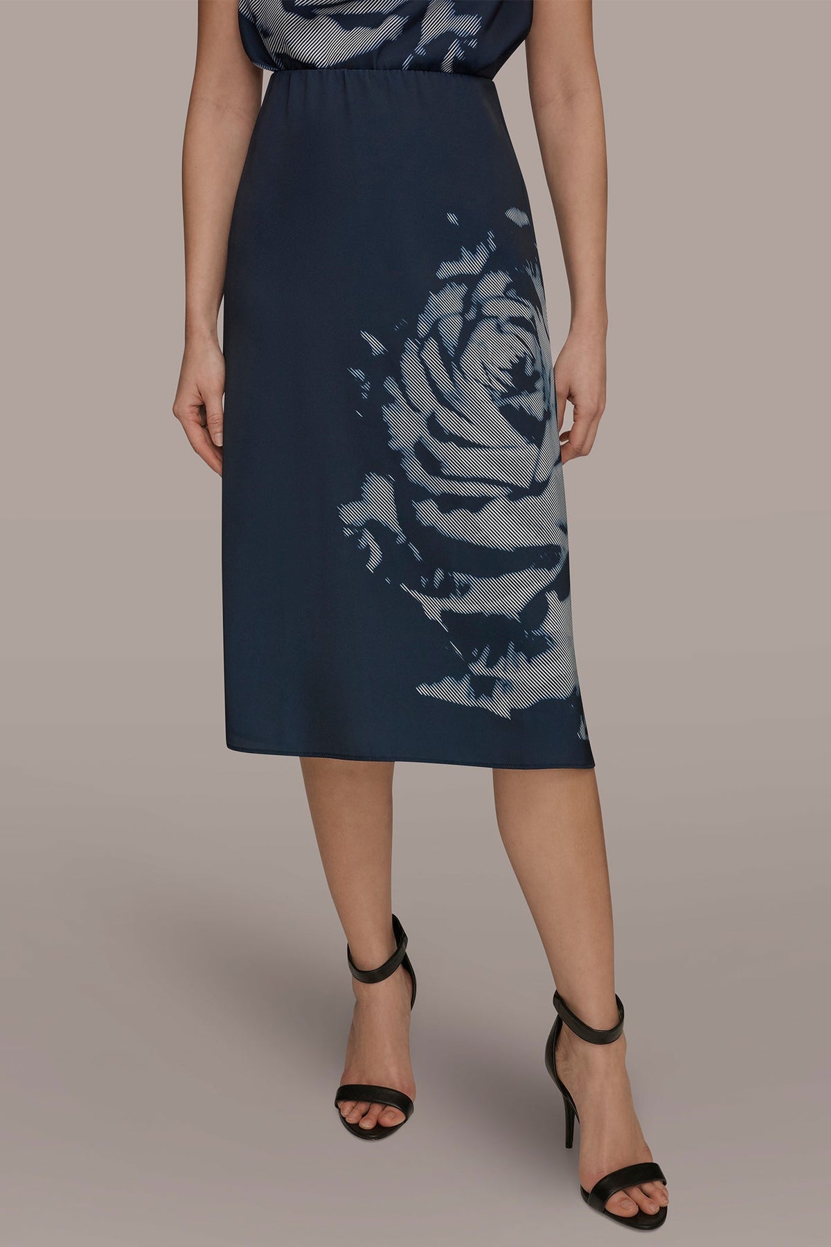 Donna Karan FLORAL SUIT PENCIL SKIRT