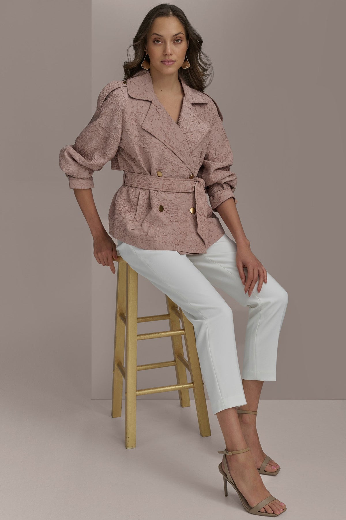Donna Karan TEXT BUTTON JACKET WITH TIE