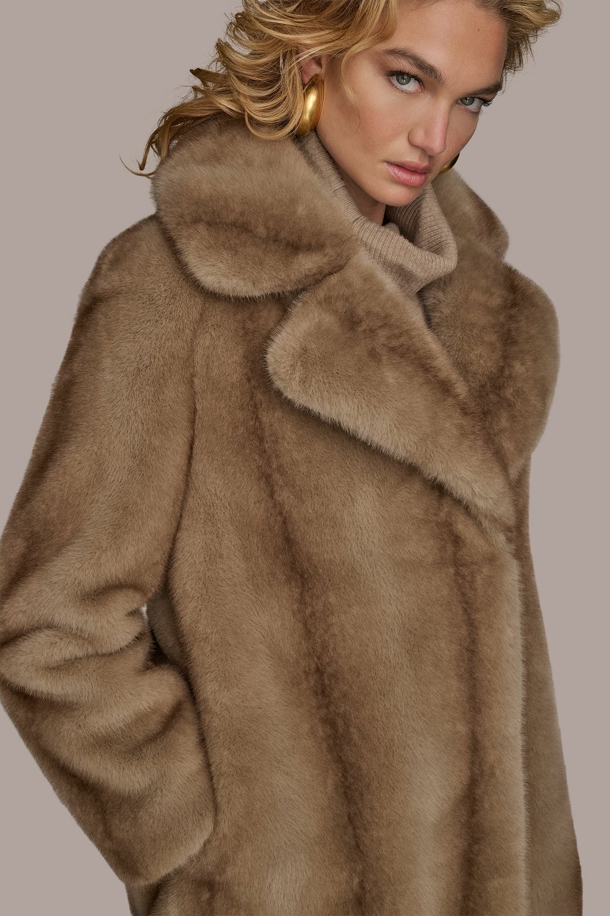 Donna Karan LUXE FAUX FUR COAT