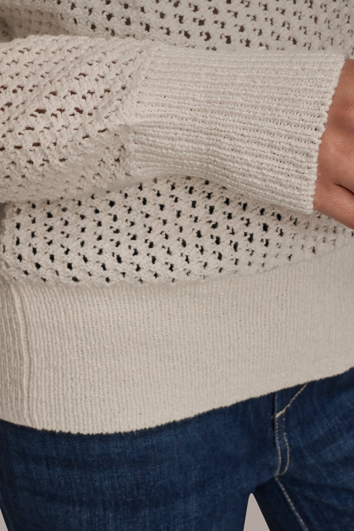 Donna Karan LONG SLEEVE OPEN STITCH SWEATER