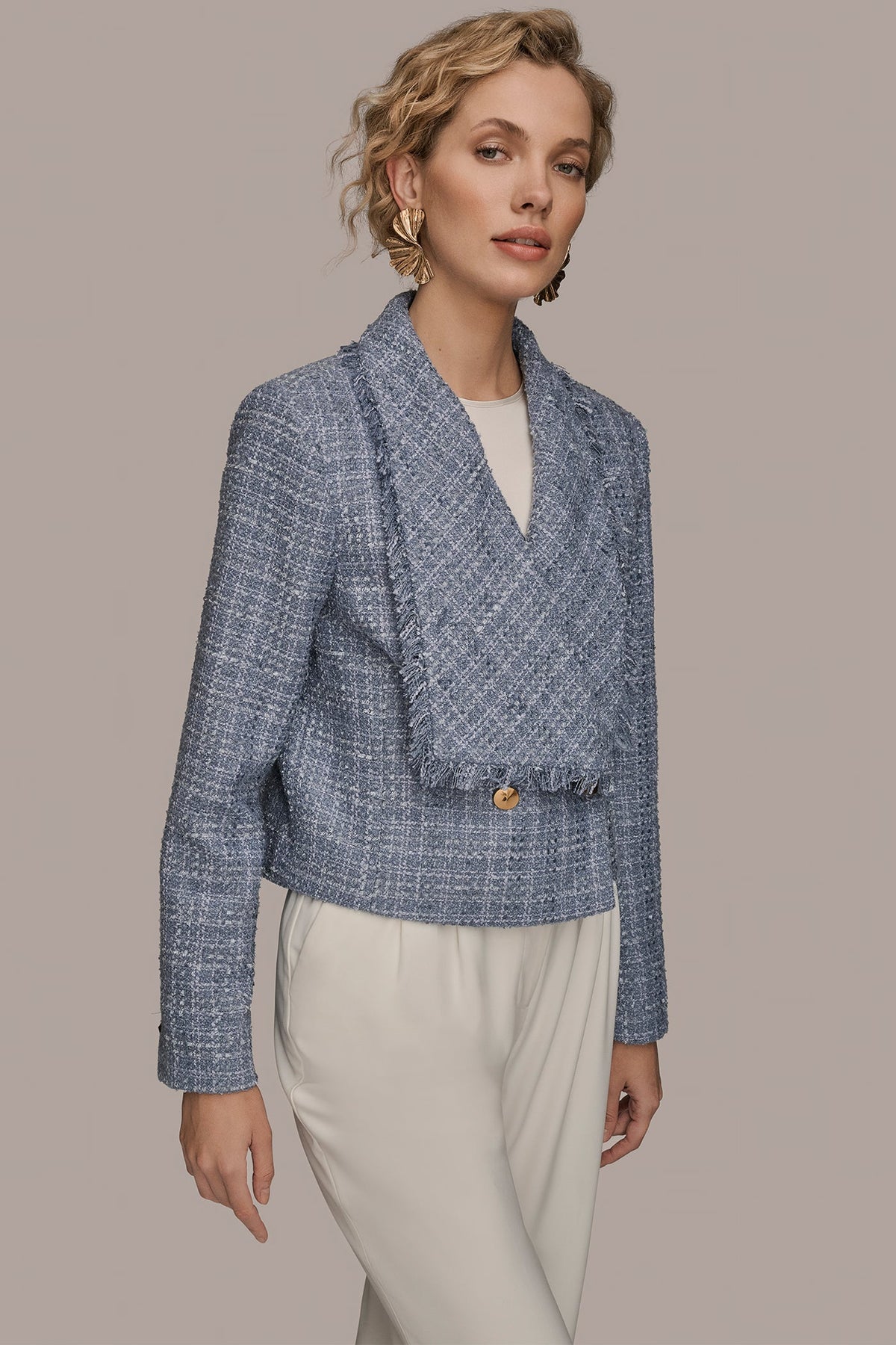 Donna Karan CROPPED DOUBLE-BREASTED FRINGED TWEED JACKET