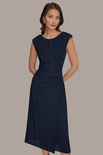Donna Karan CRINKLED SLEEVELESS RUCHED MIDI DRESS