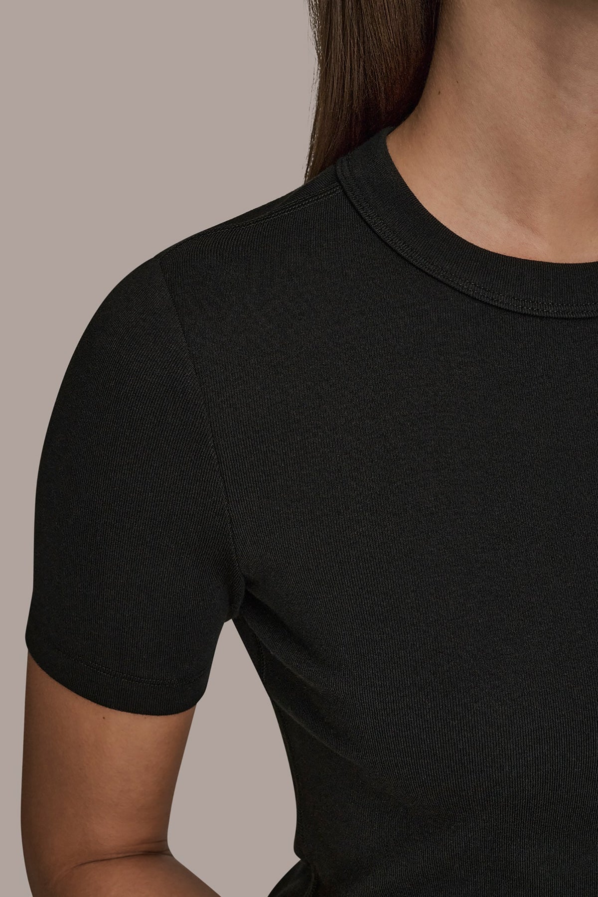 Donna Karan SHORT SLEEVE CREW NECK TEE