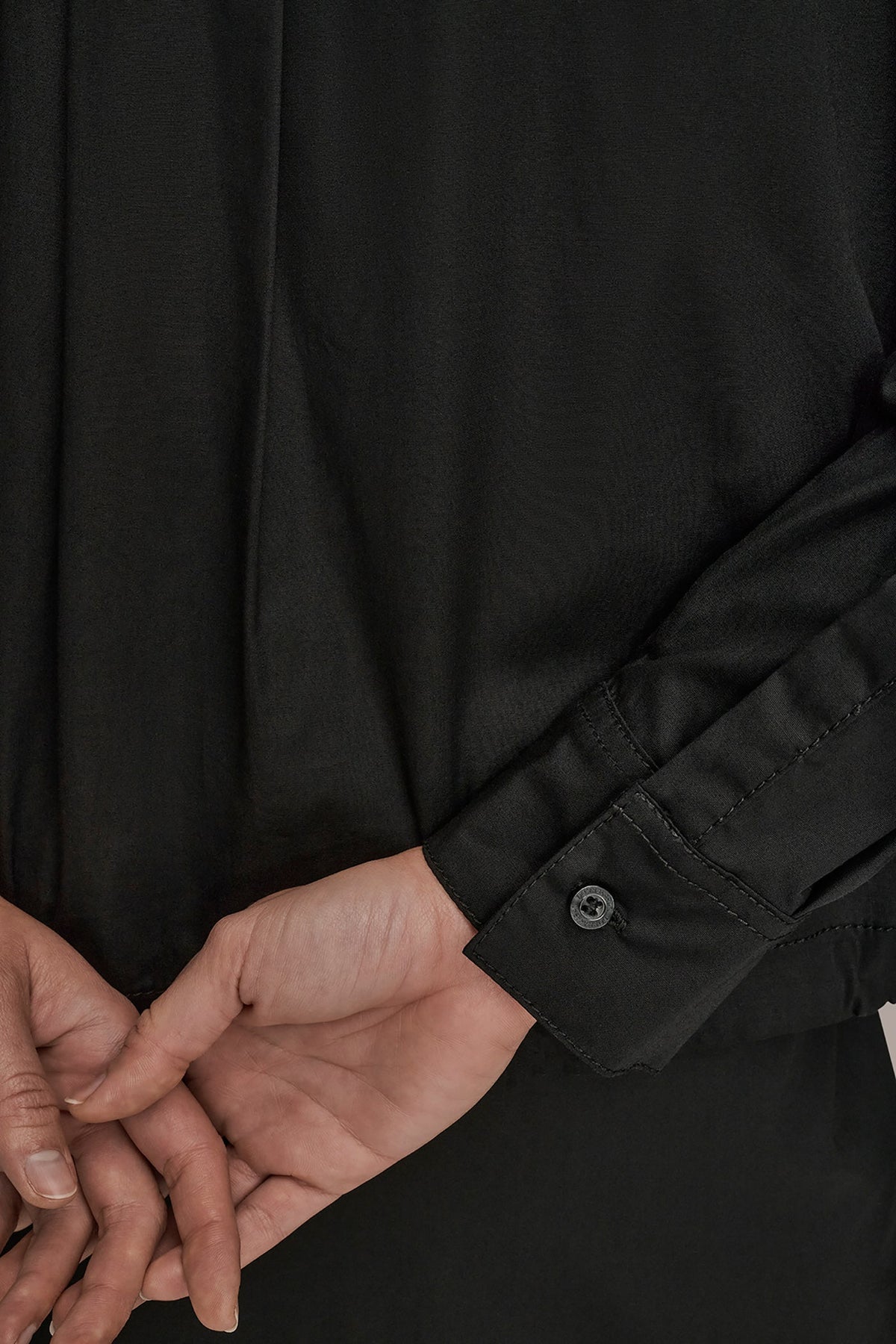 Donna Karan HOODED BUTTON-DOWN SHIRT