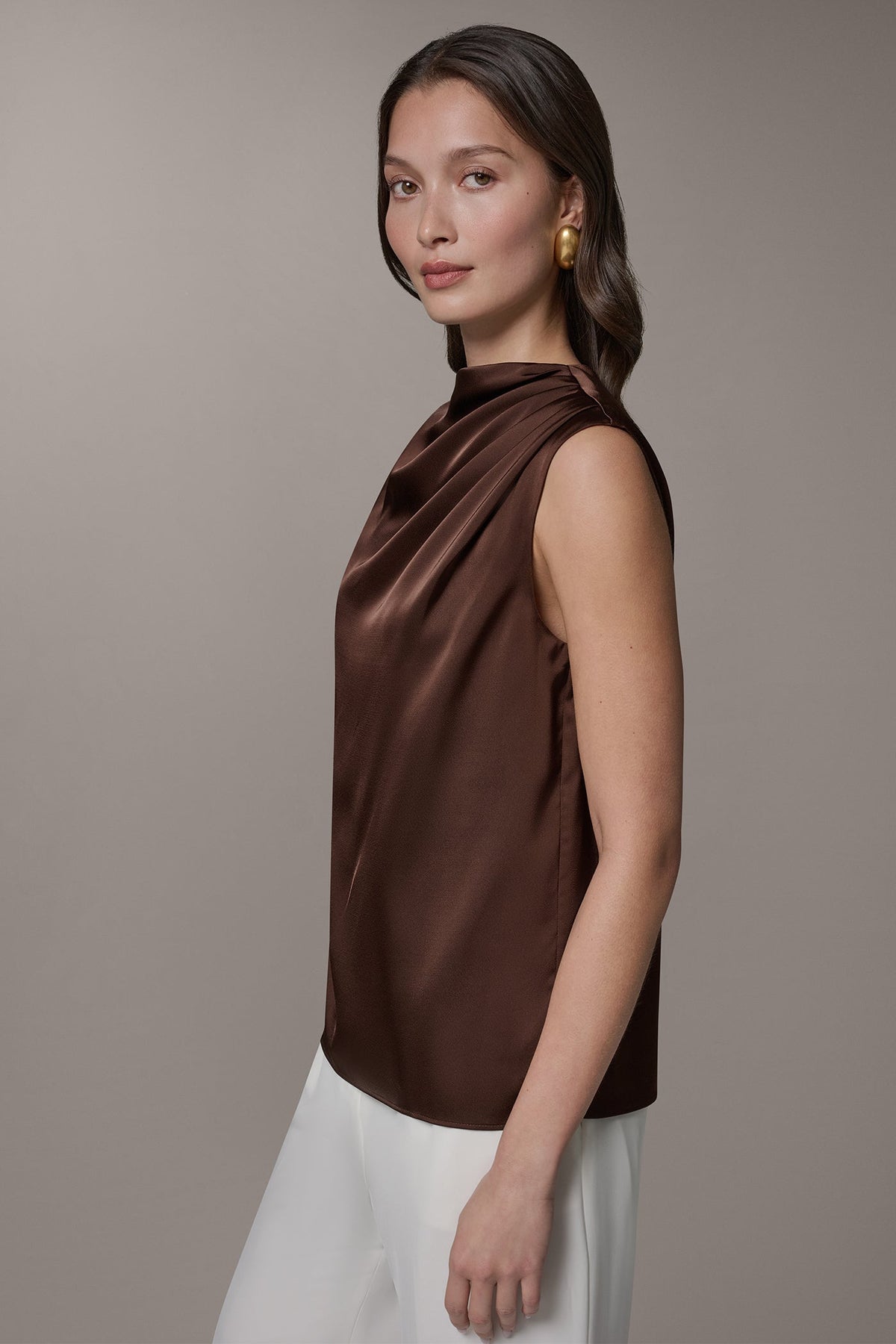 Donna Karan PLEATED SHOULDER BLOUSE