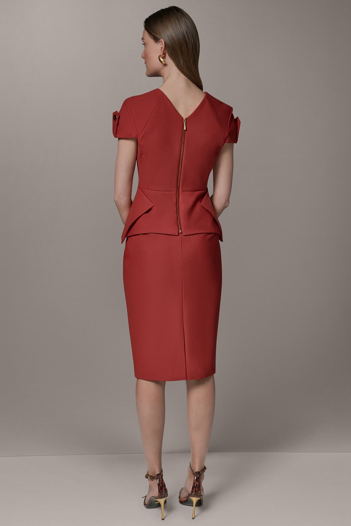 Donna Karan SHORT SLEEVE PEPLUM TOP