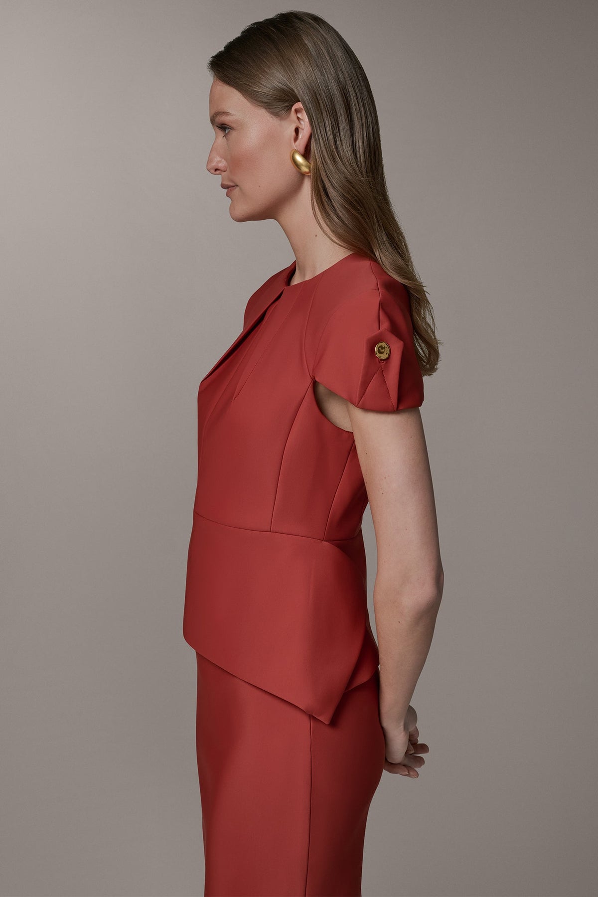 Donna Karan SHORT SLEEVE PEPLUM TOP