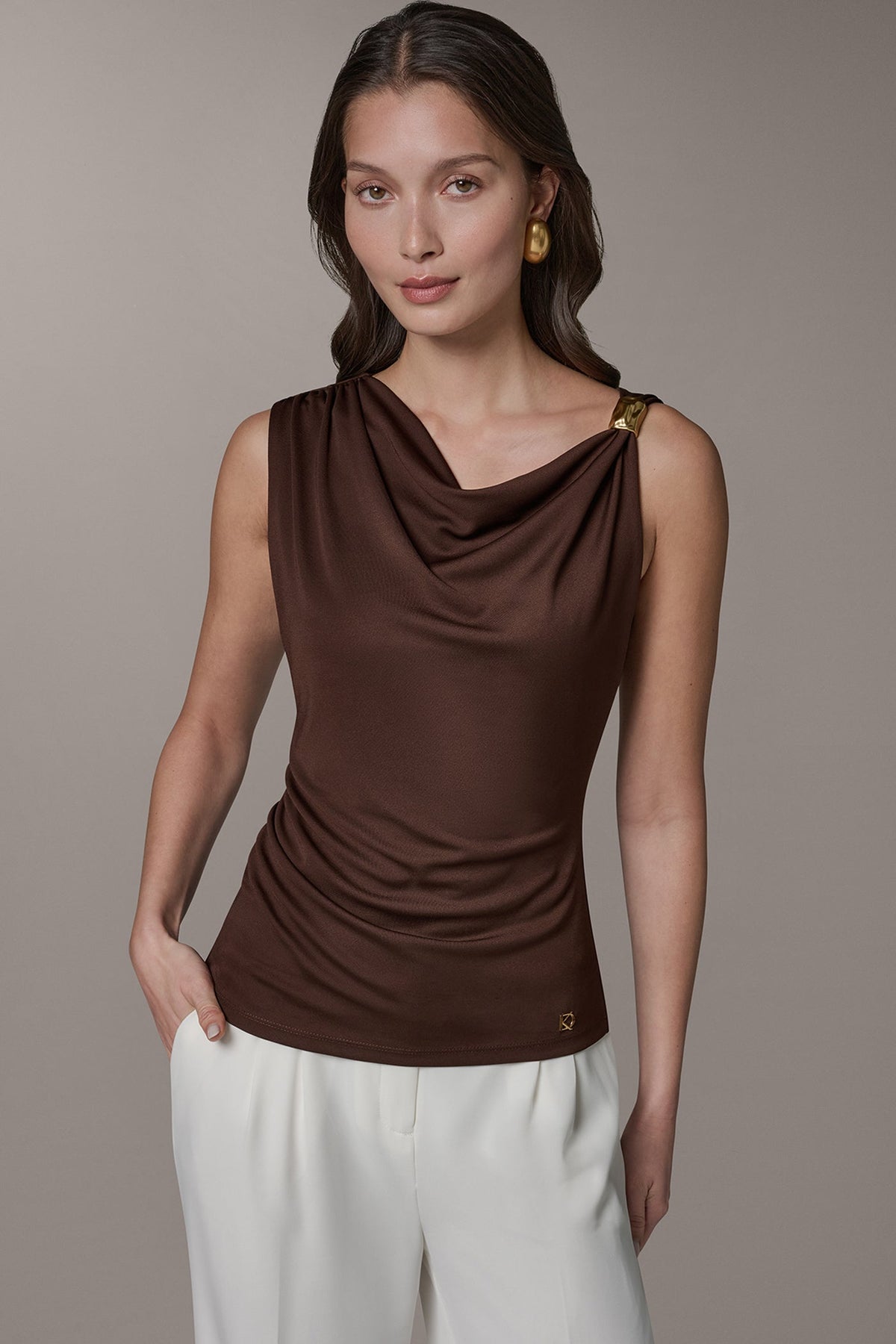 Donna Karan SLEEVELESS COWL-NECK TOP
