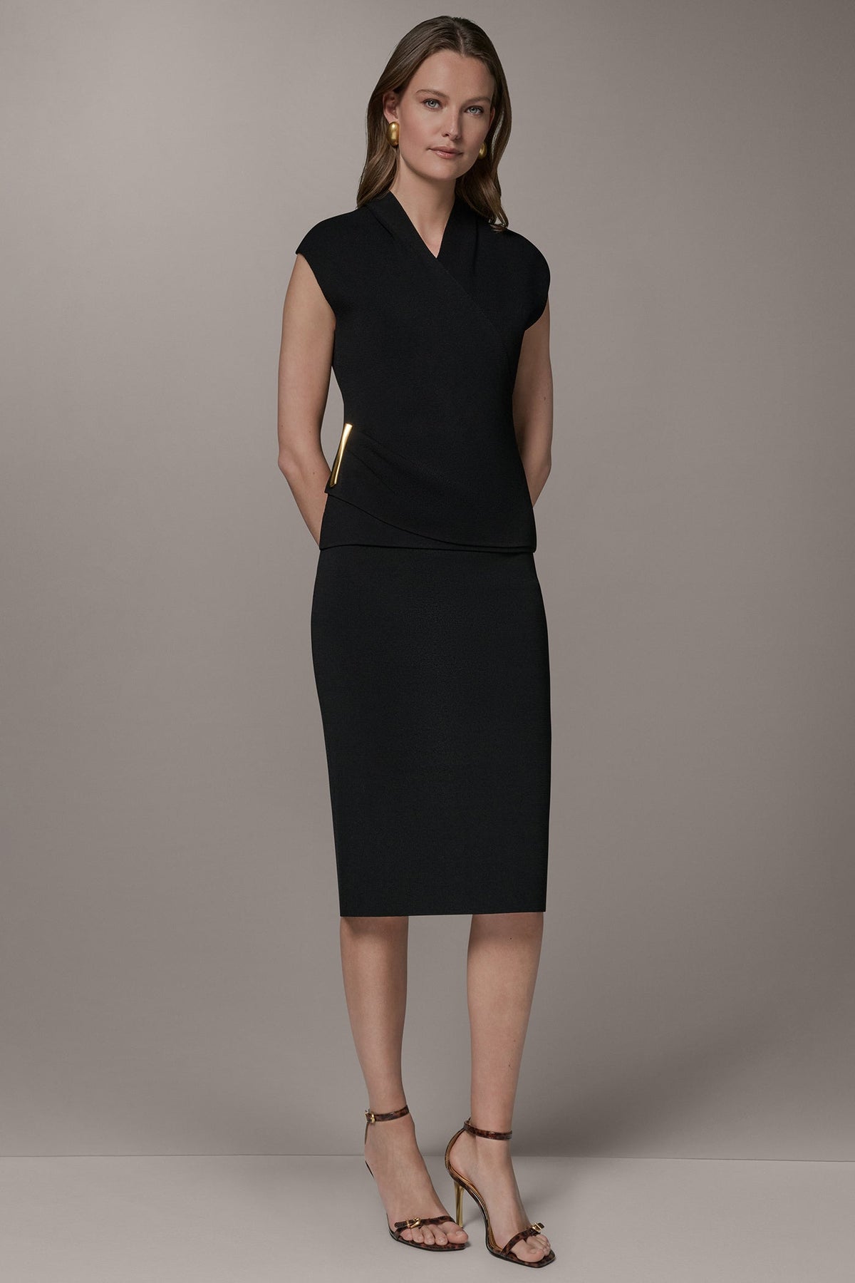Donna Karan V-NECK WRAP-EFFECT TOP