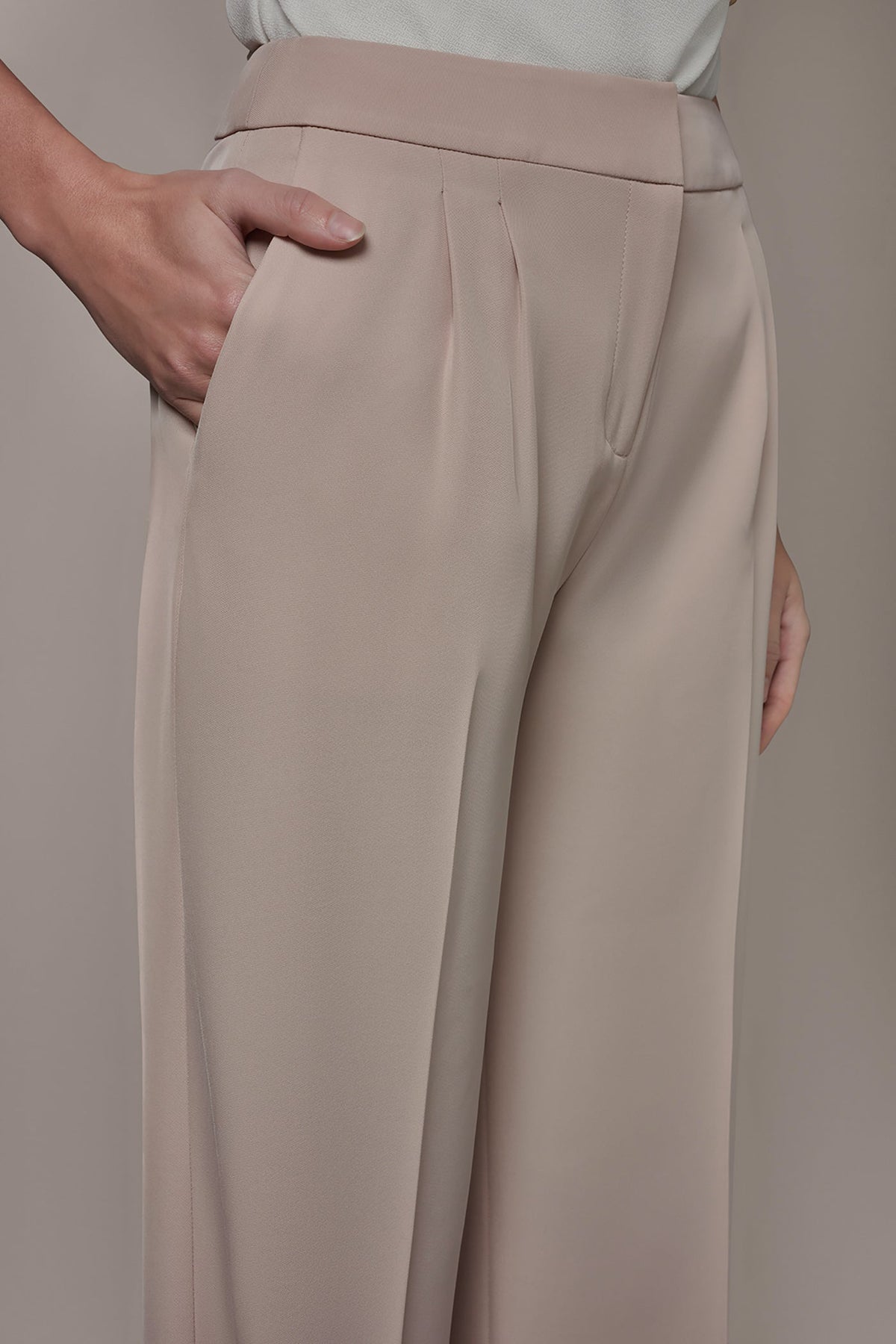 Donna Karan MID-RISE PLEATED WIDE-LEG SUIT PANT