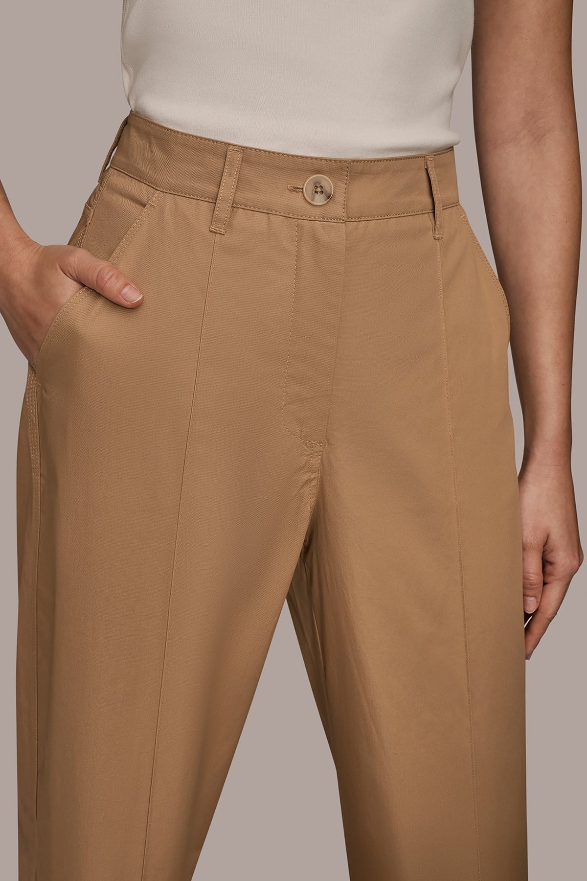 Donna Karan HIGH-RISE PINTUCKED TROUSER