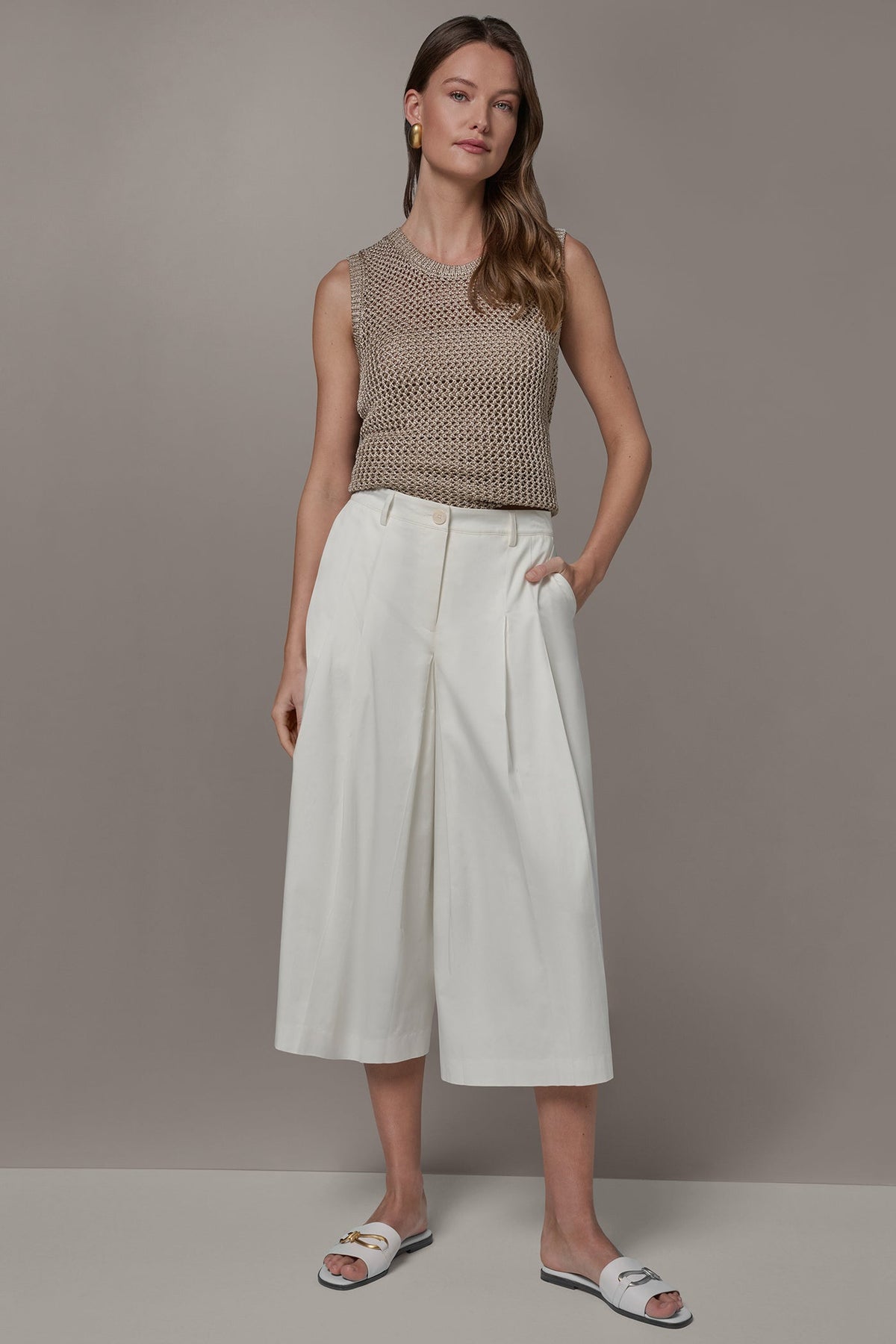 Donna Karan EXTRA HIGH-RISE COTTON-SATEEN PLEATED WIDE-LEG PANT