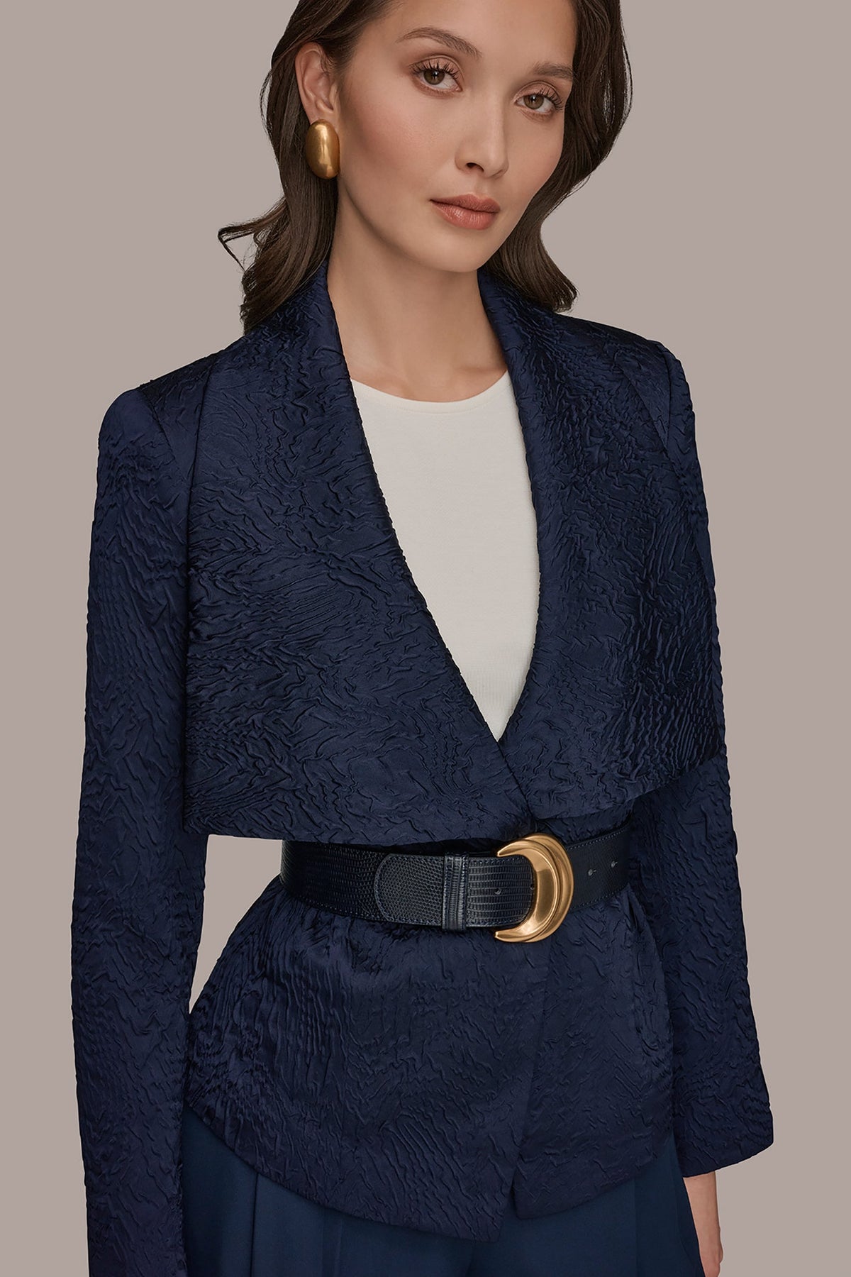 Donna Karan CRINKLE JACQUARD CROPPED BLAZER